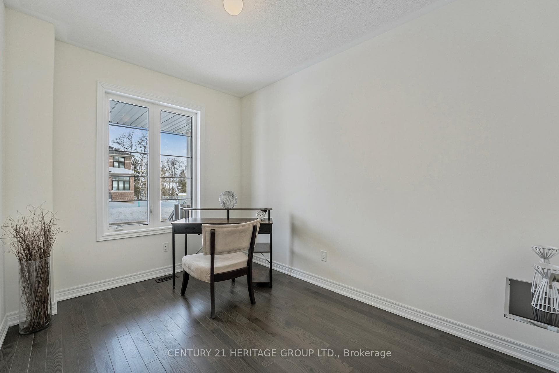 1303 Davis Loop N/A photo 9