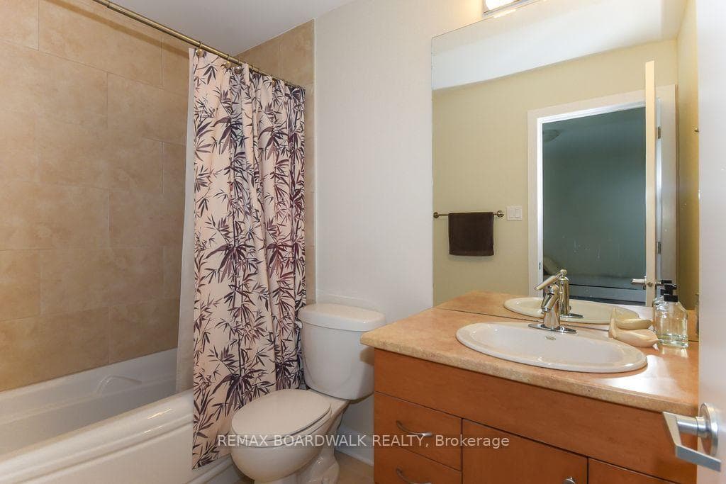 51 Drouin Avenue photo 36