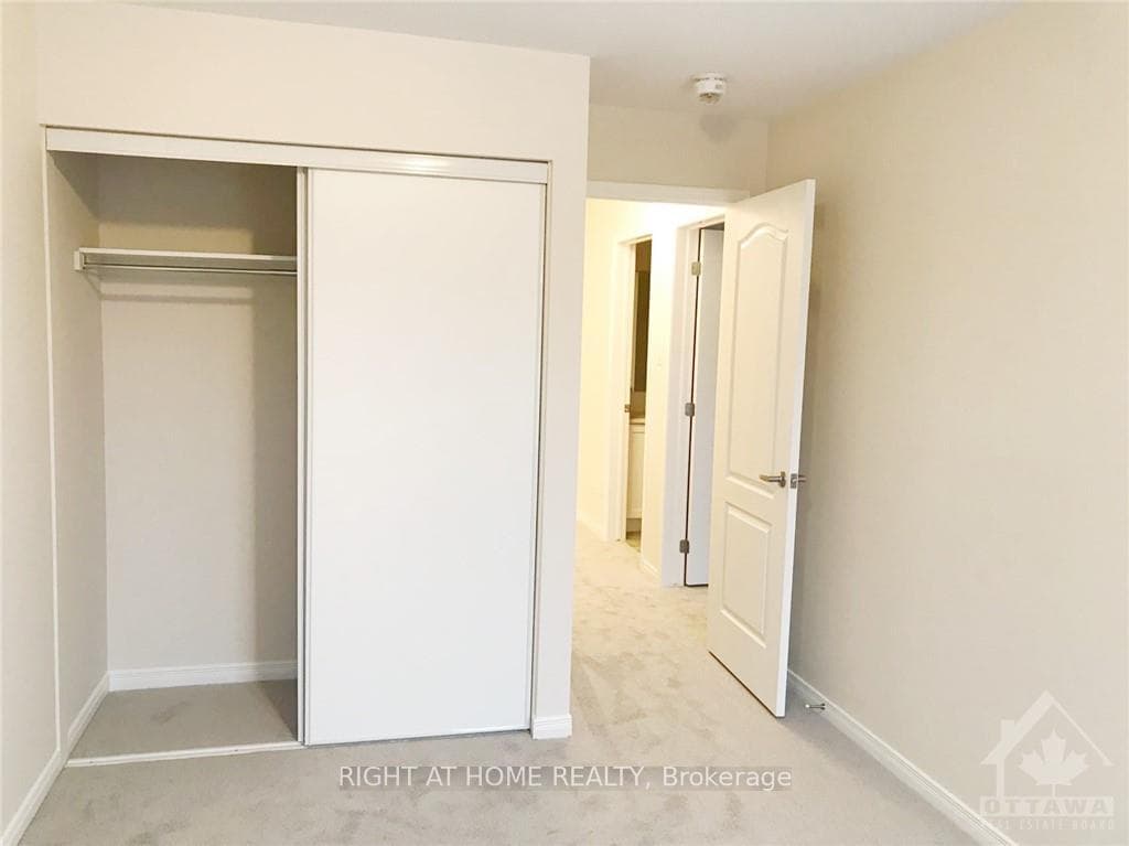 802 ELEMENT photo 12