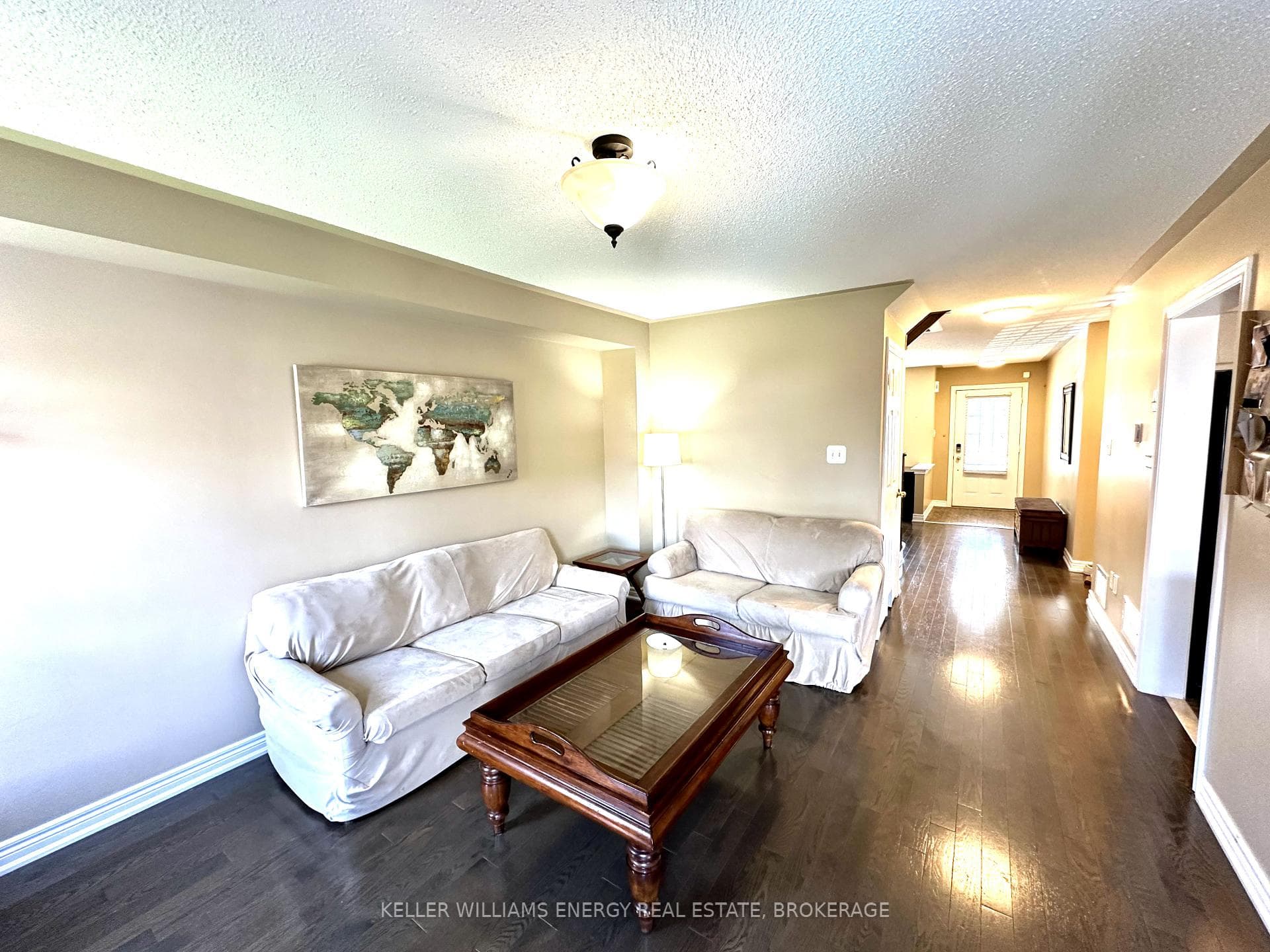 1733 Yardley Street photo 4