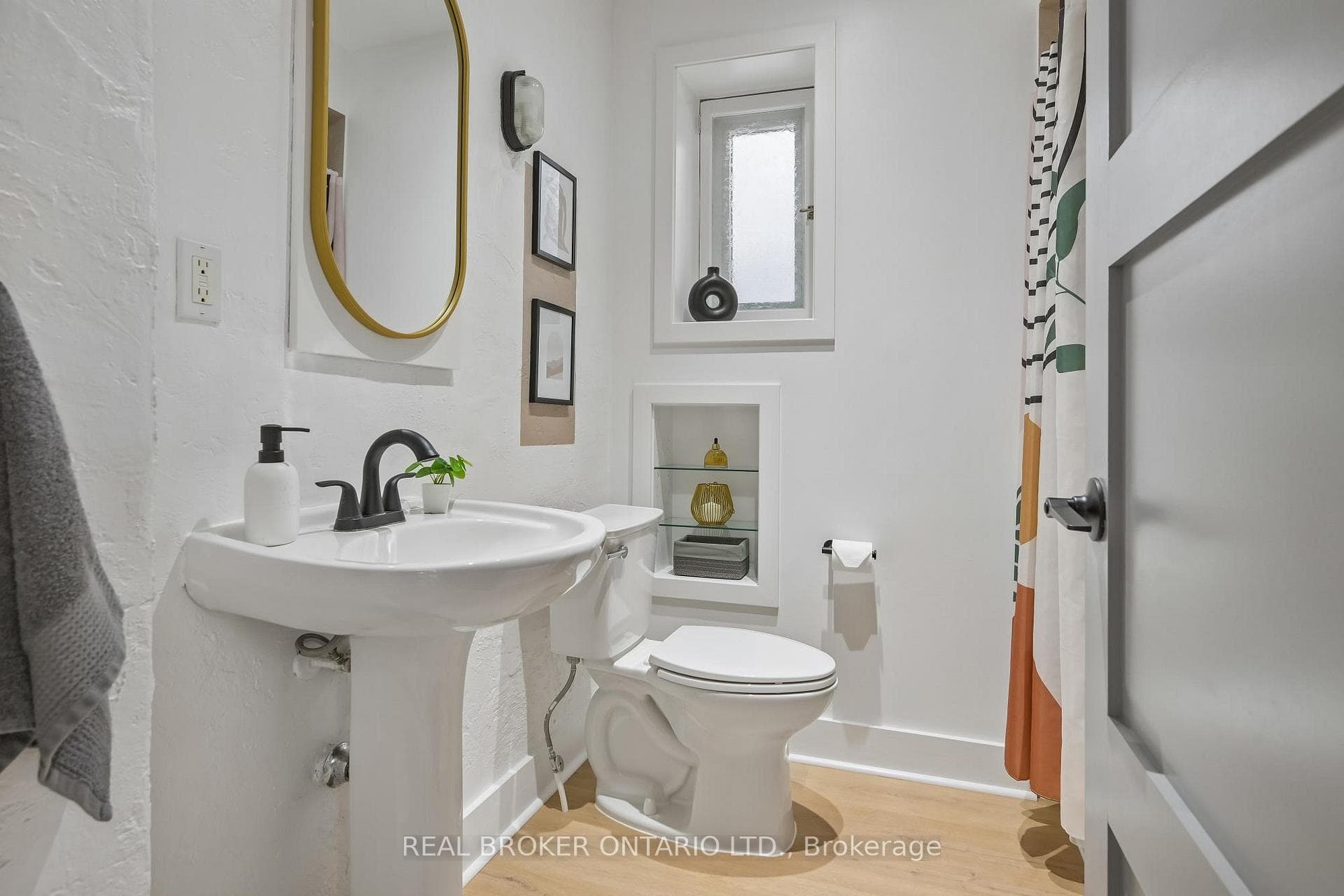 60 Haig Avenue photo 19