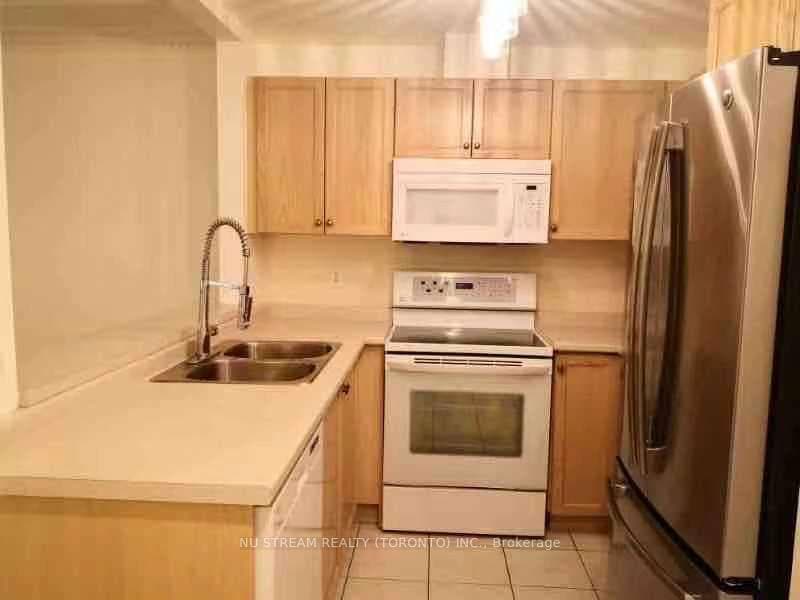 108 Finch Avenue Unit A11 photo 6