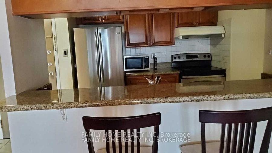 1001 Bay Street Unit 2907 photo 7