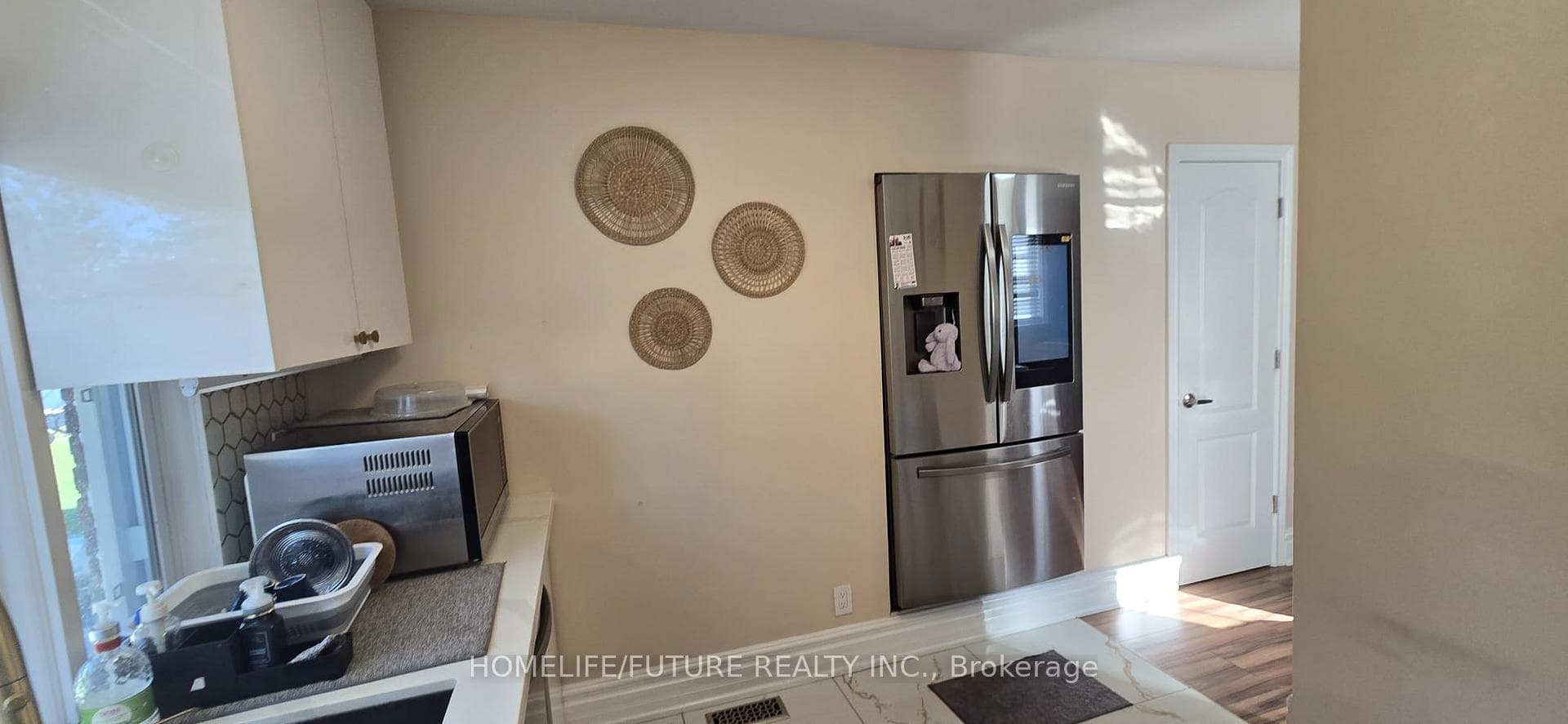 52 Falaise Road photo 2