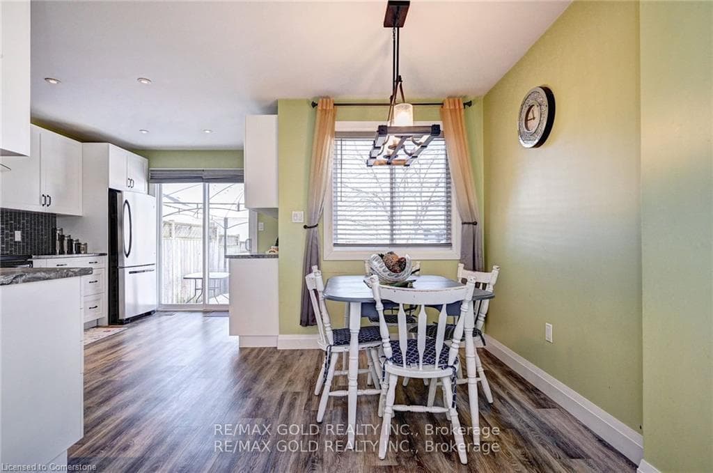 104 Edgemere Drive photo 9