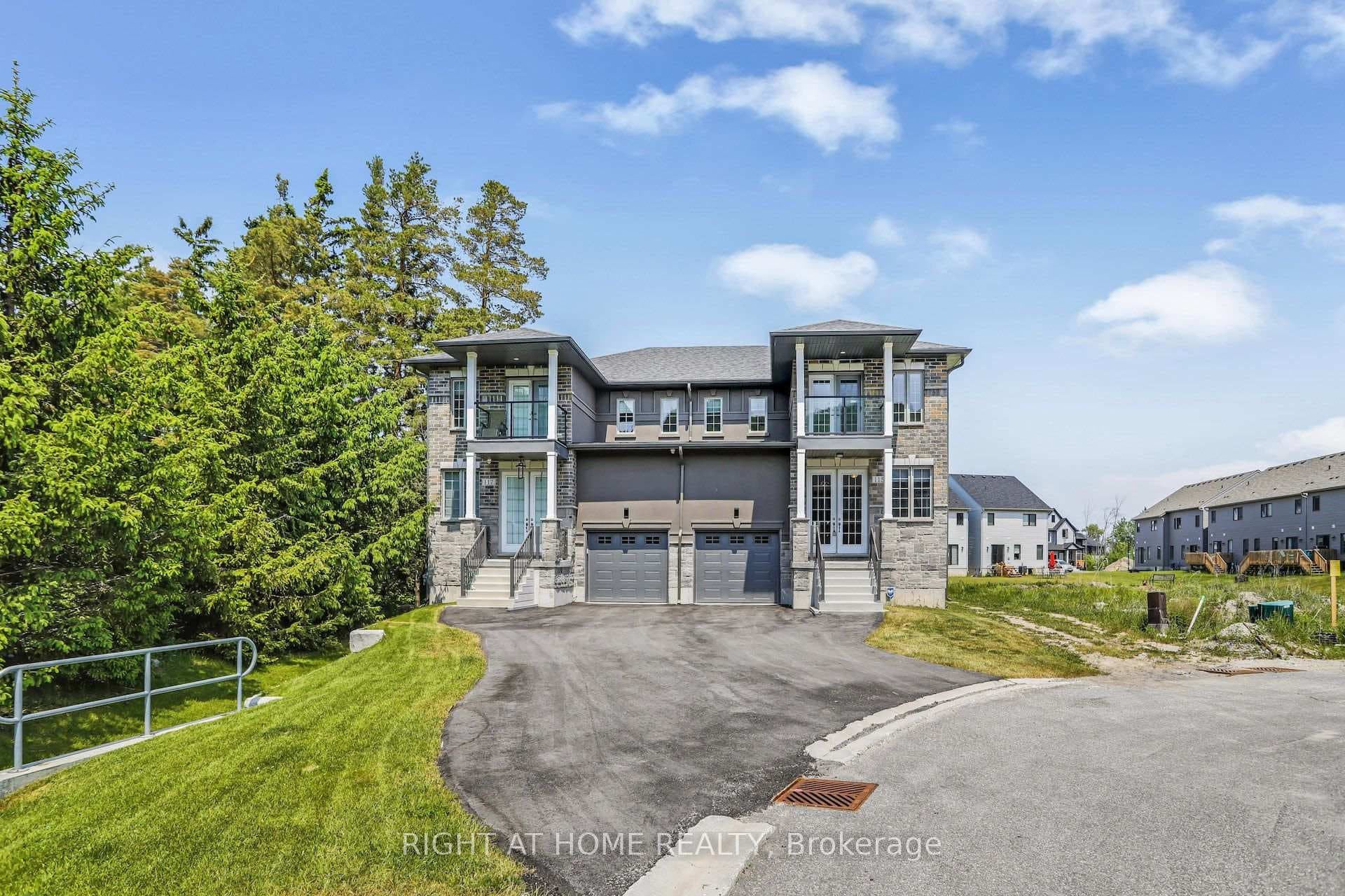 115 Delphi Court Unit 141 photo 1
