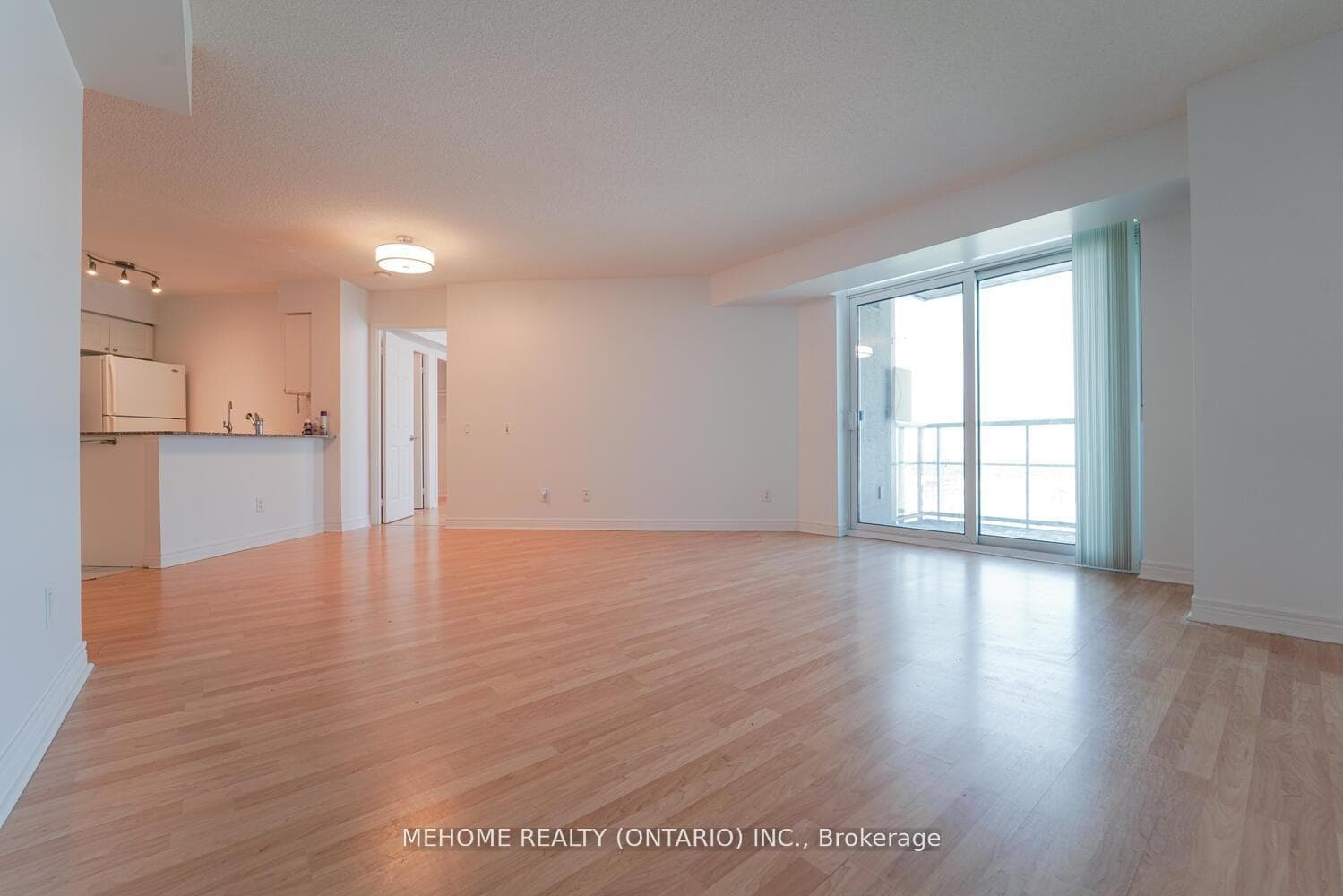 83 Borough Drive Unit 1811 photo 12