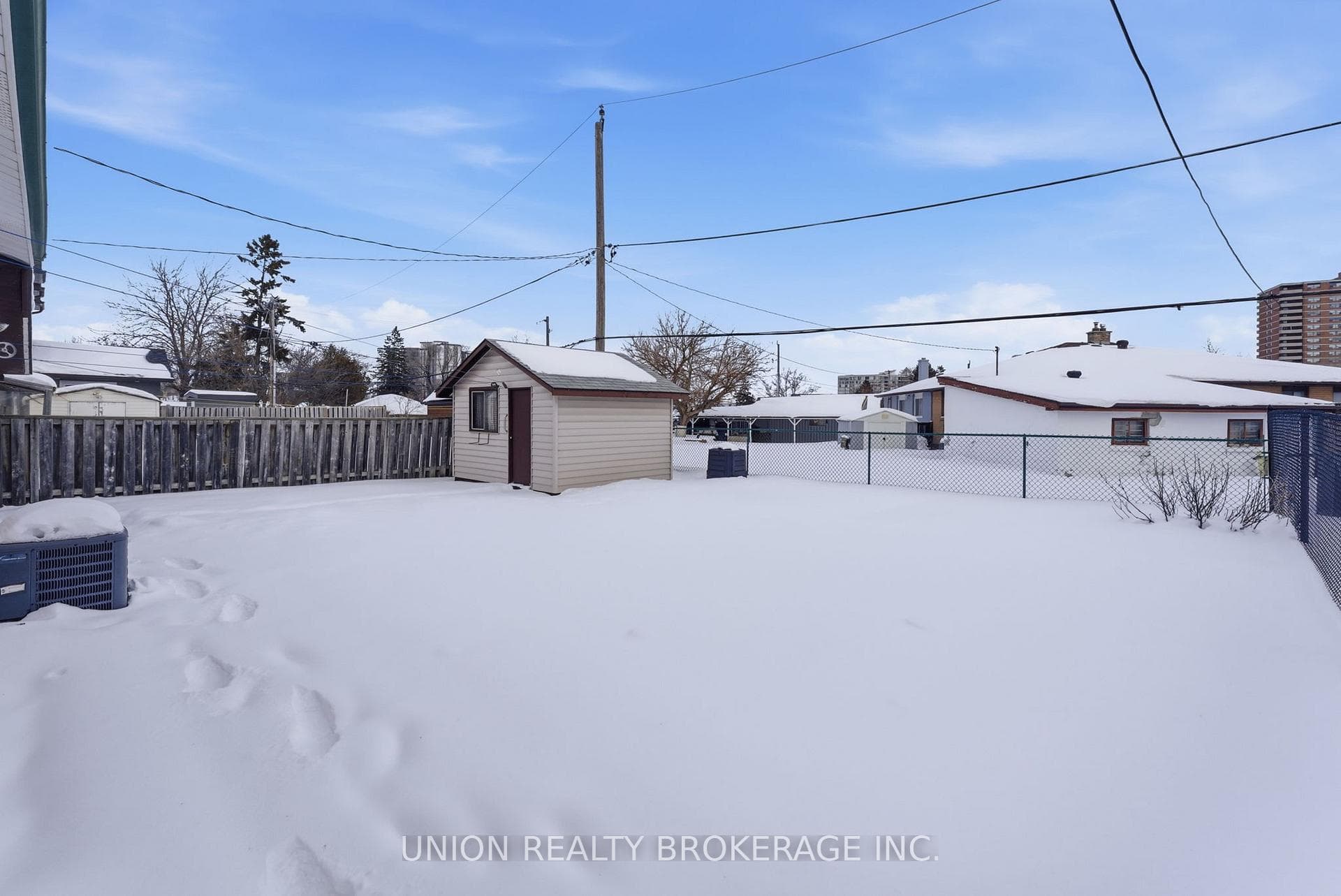 107 Silverstone Drive photo 42