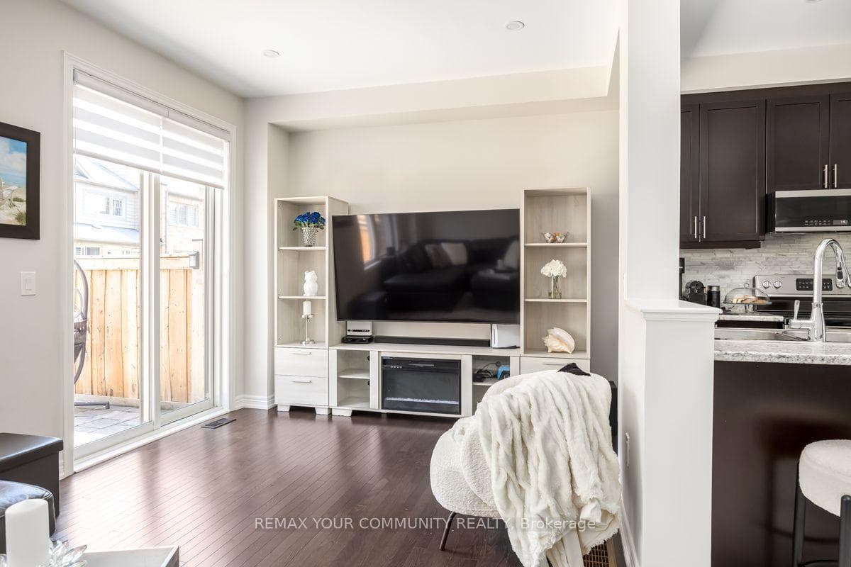 57 Davenfield Circle photo 12