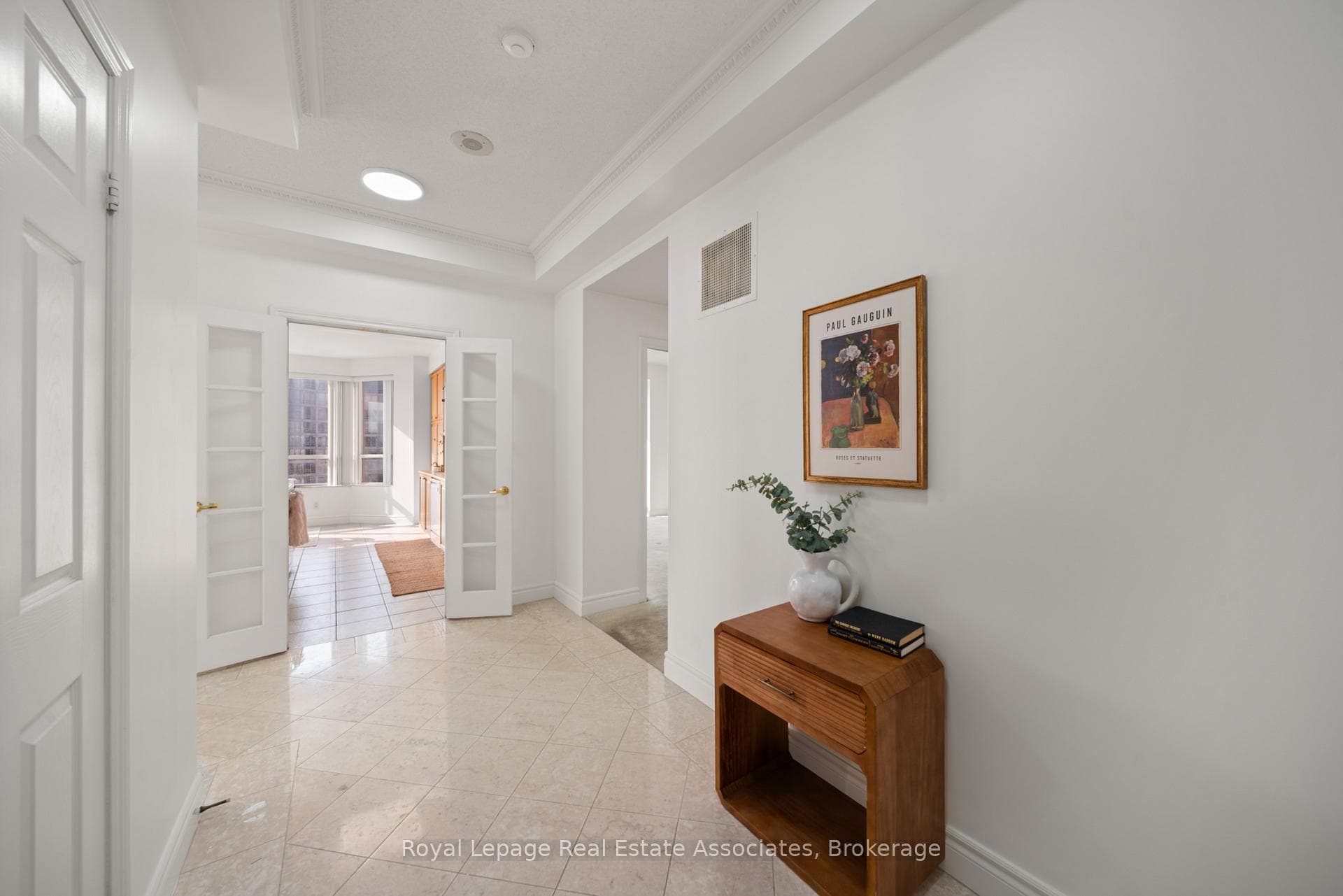 25 Kingsbridge Garden Circle Unit 3110 photo 4