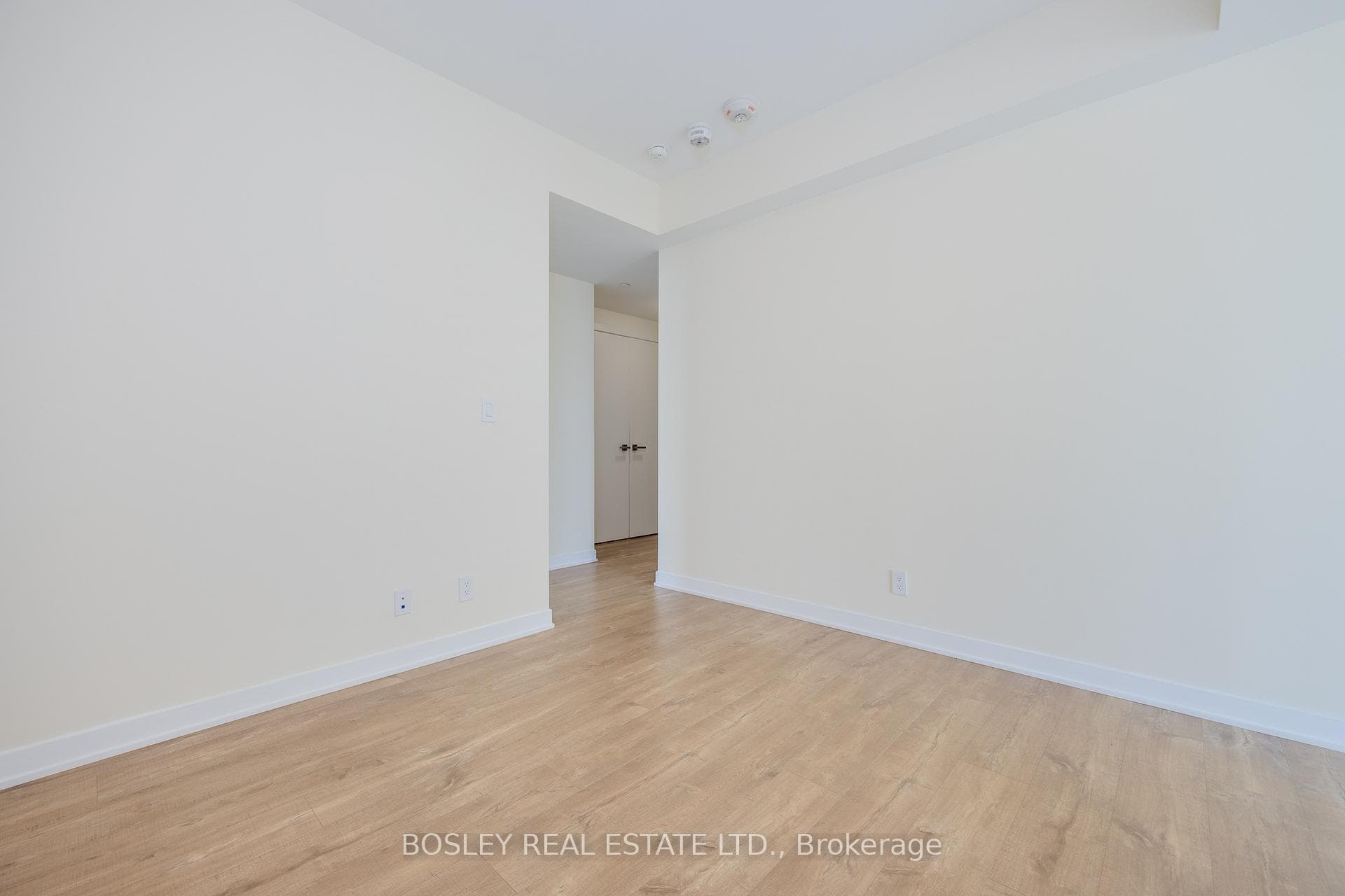 223 St. Clair Avenue Unit 802 photo 24