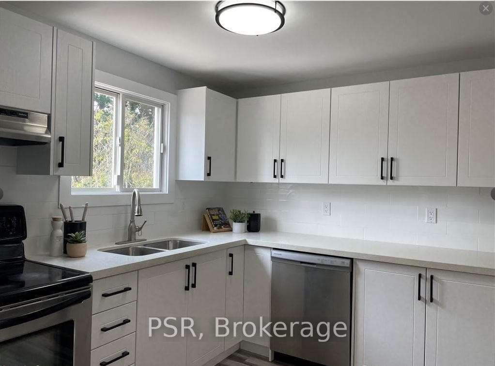 315 Veronica Drive photo 1