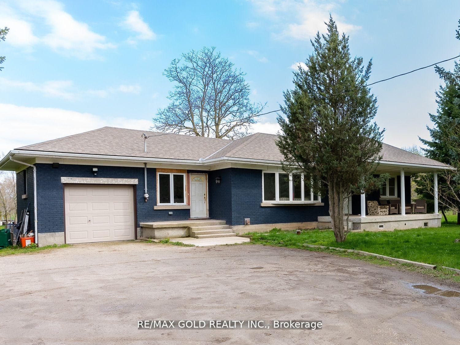 8017 Highway 7 N/A photo 1