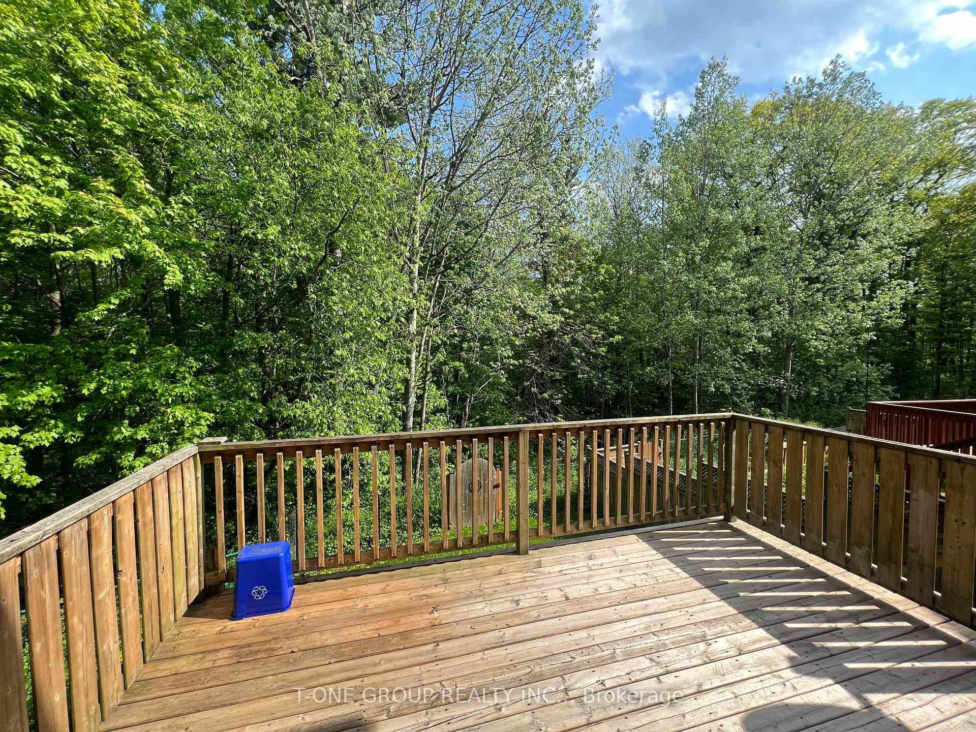 45 Burns Circle photo 16