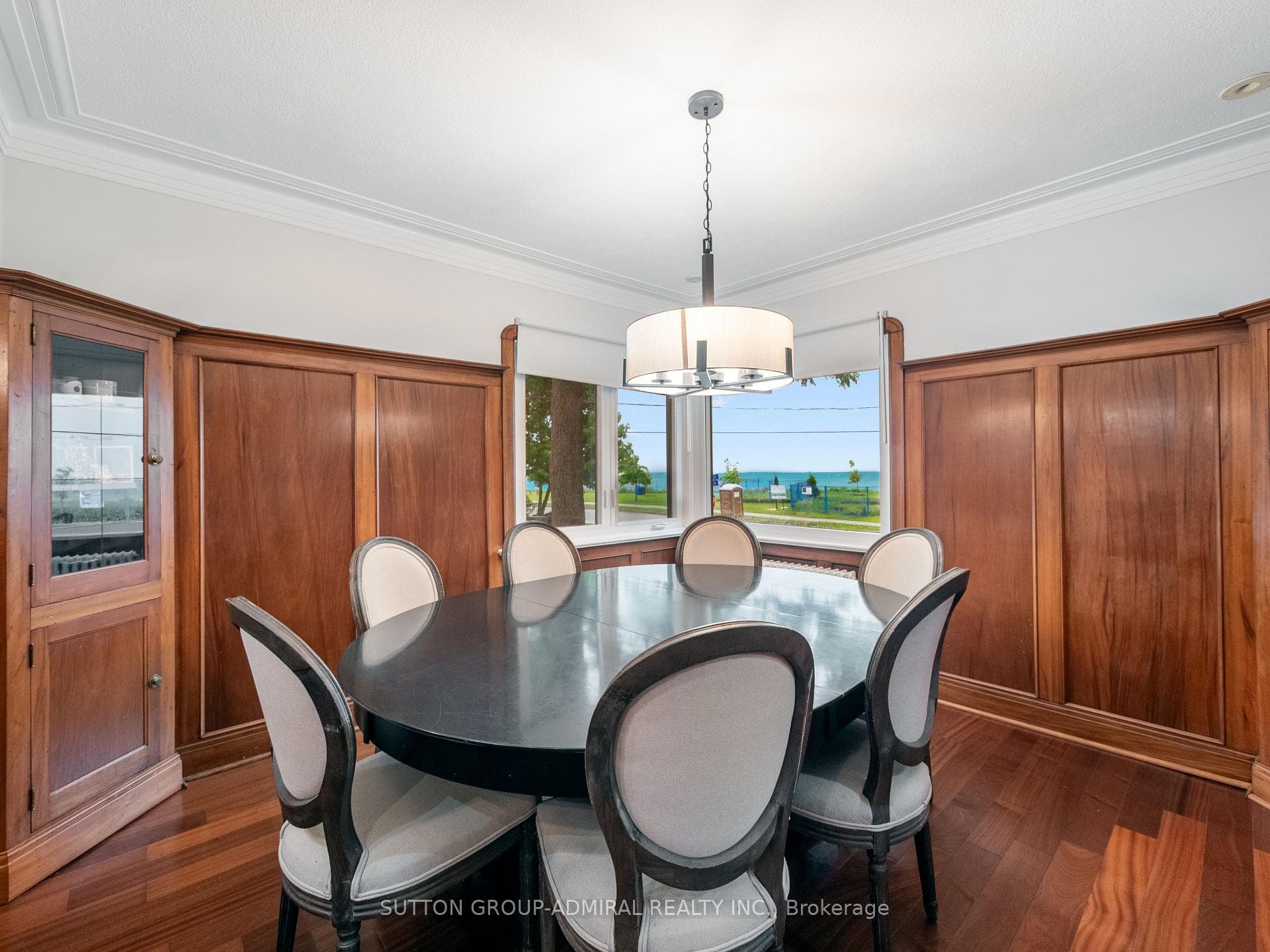 70 Lake Shore Drive photo 10
