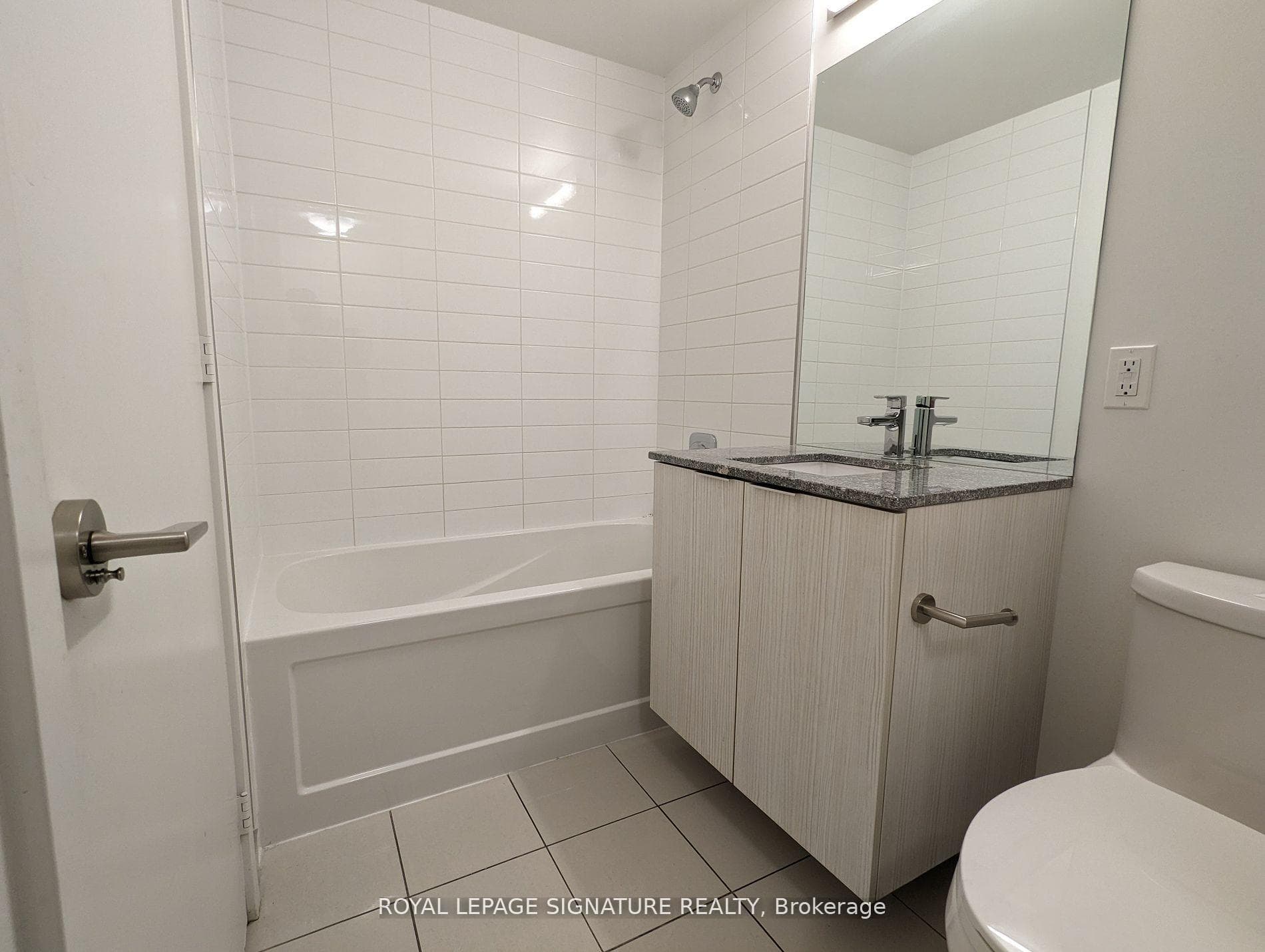 158 Front Street Unit 2017 photo 8