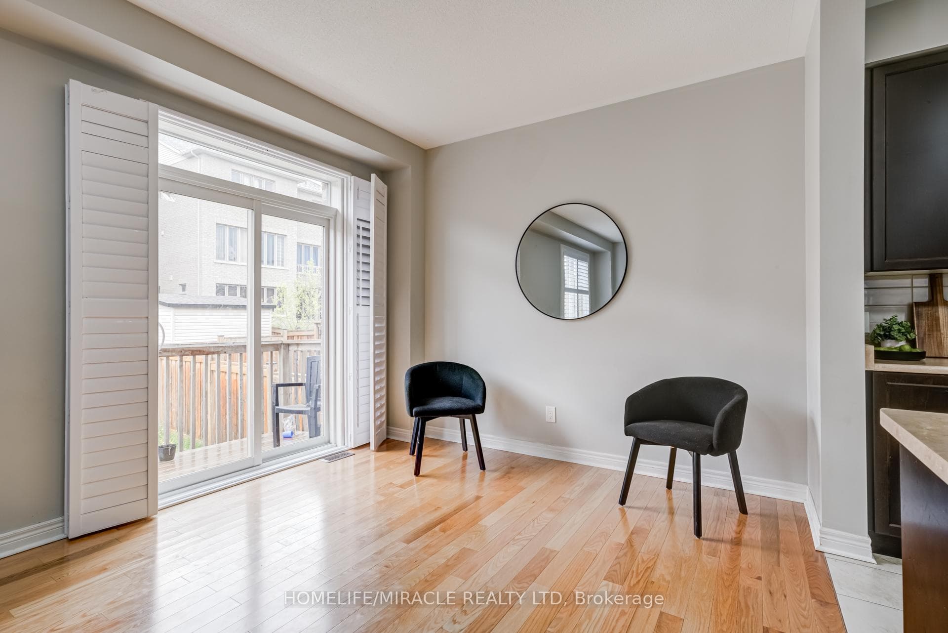81 Willoughby Way photo 30