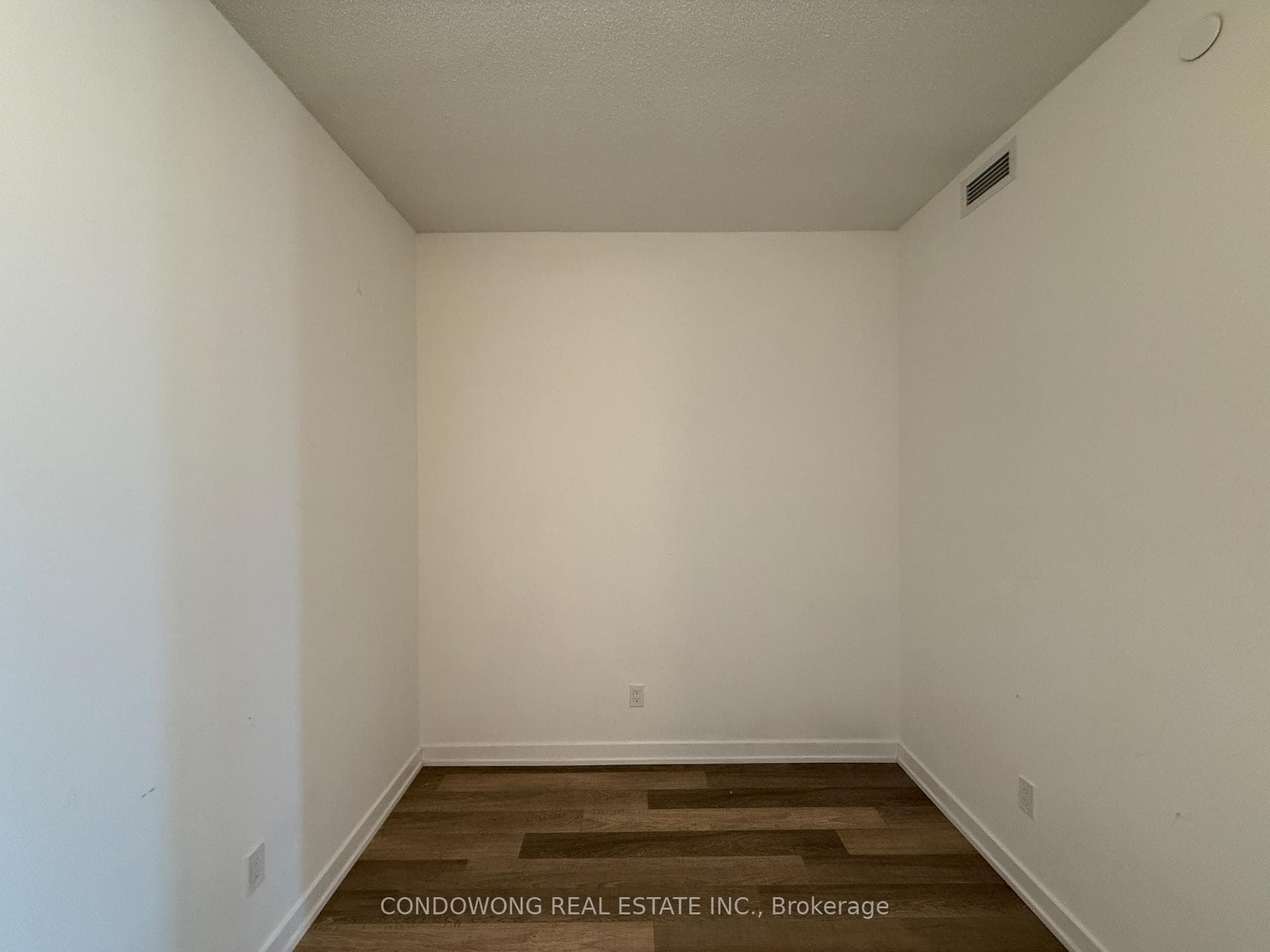 181 Huron Street Unit 1202 photo 5