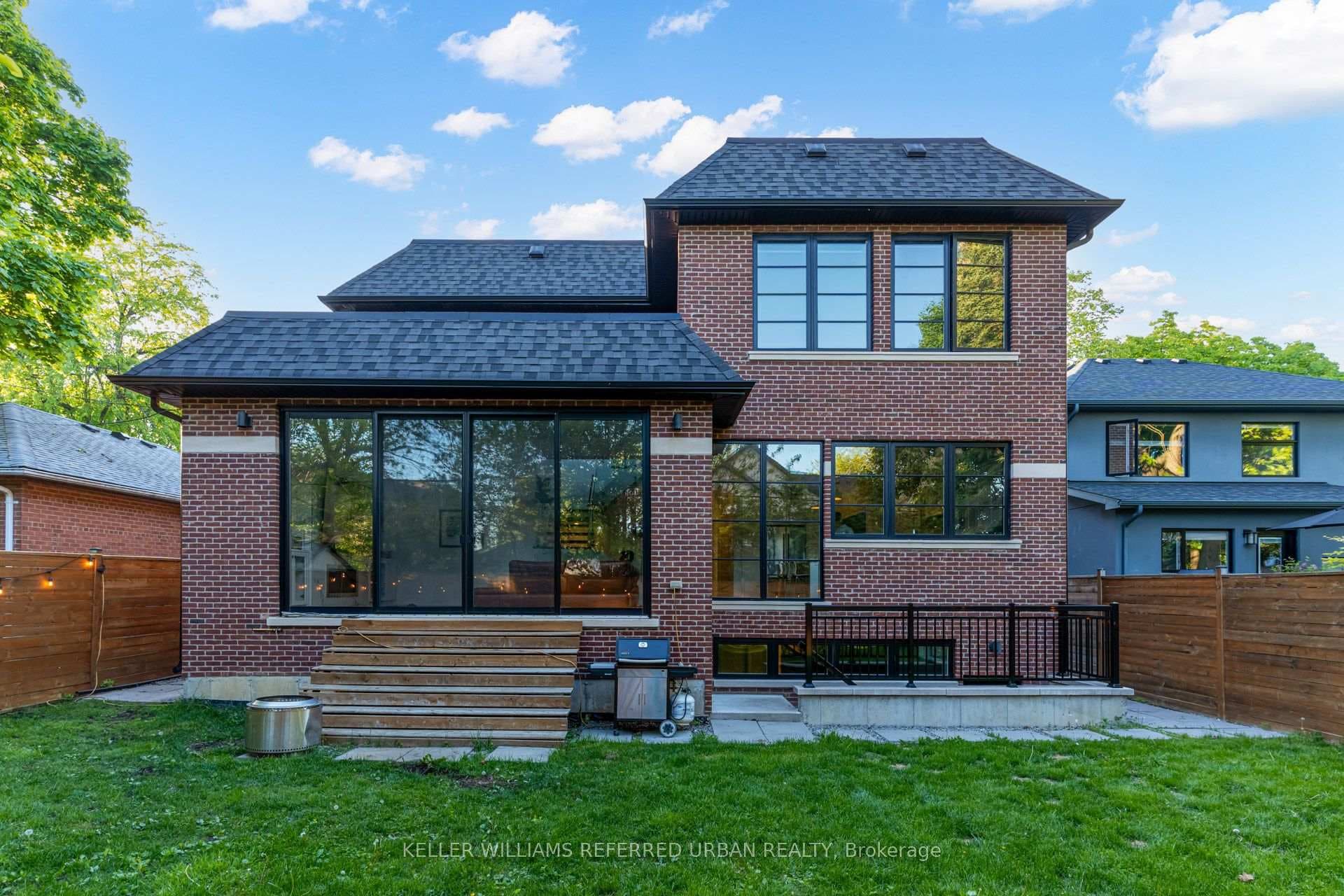 57 Ambleside Avenue photo 50