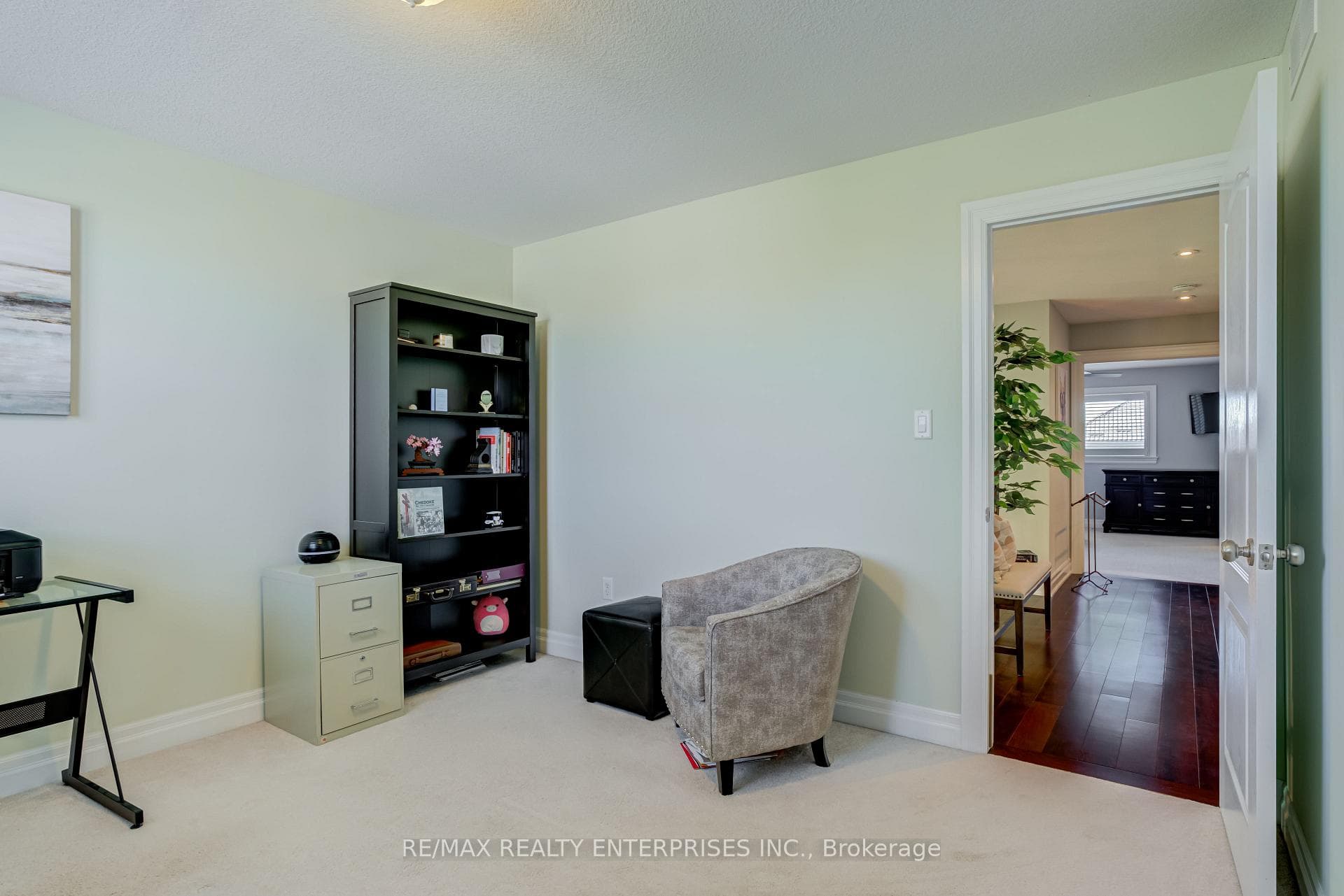 444 Dicenzo Drive photo 31