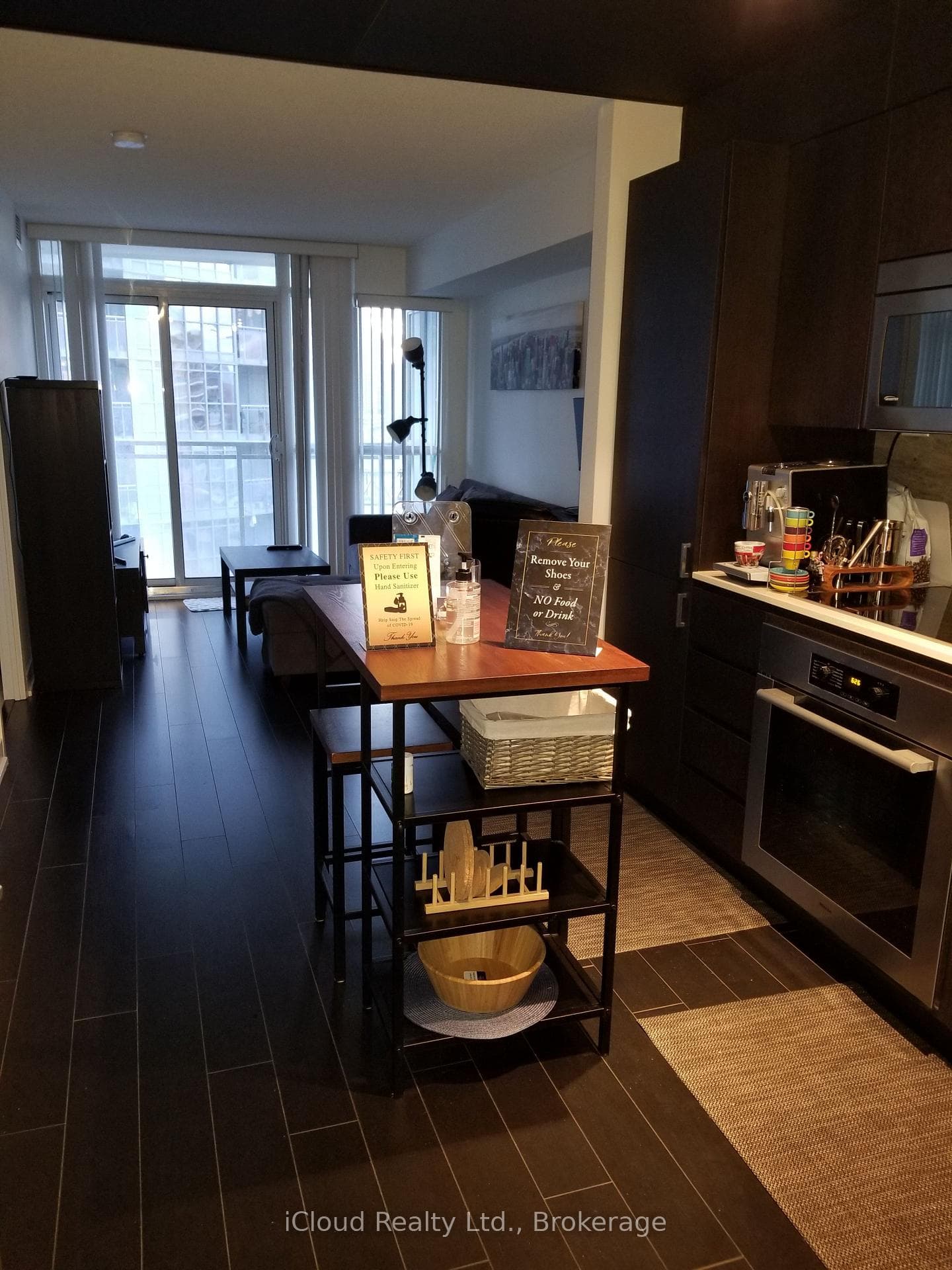 15 Iceboat Terrace Unit 1511 photo 1