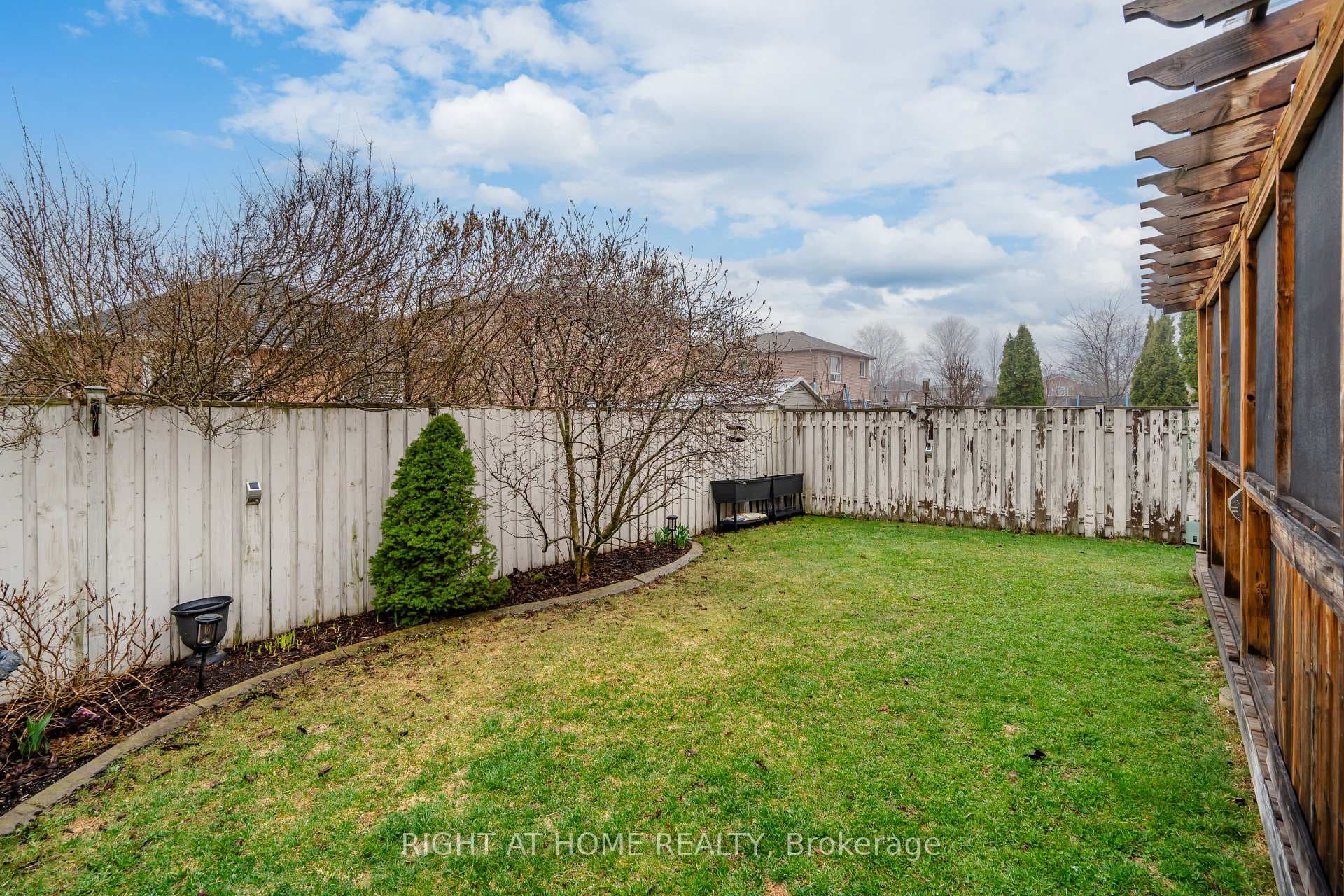 55 Coughlin Road photo 37