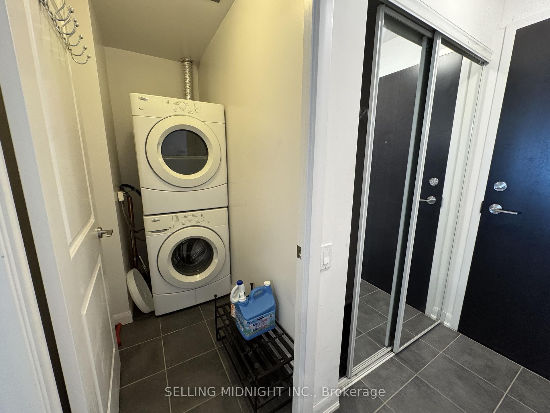 5162 Yonge Street Unit PH301 photo 14