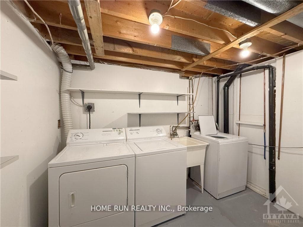 1045 MORRISON Drive Unit 164 photo 22
