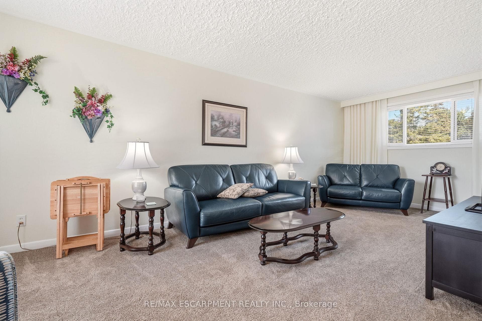 491 Warminster Drive photo 5