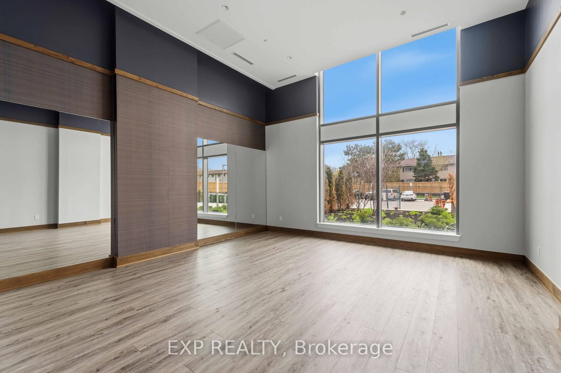 2782 Barton Street Unit 1505 photo 8