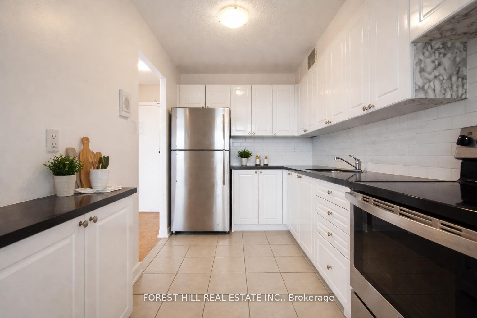 470 Sentinel Road Unit 315 photo 4