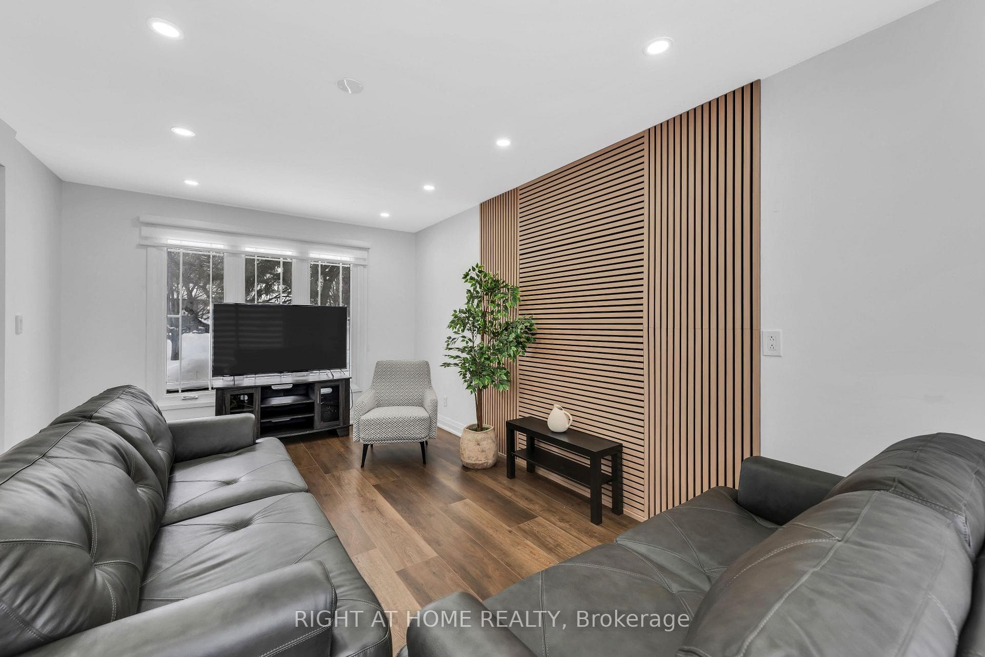 5 Carol Road photo 5