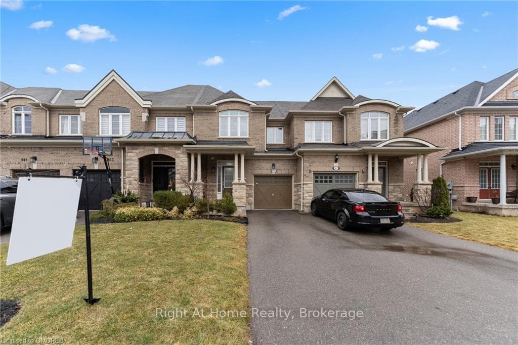 815 MEGSON Terrace photo 3