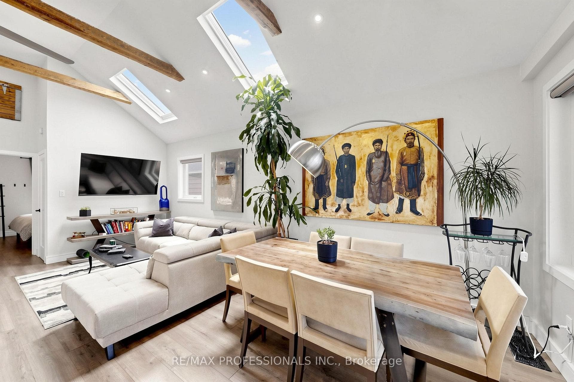 59 Lonborough Avenue photo 9