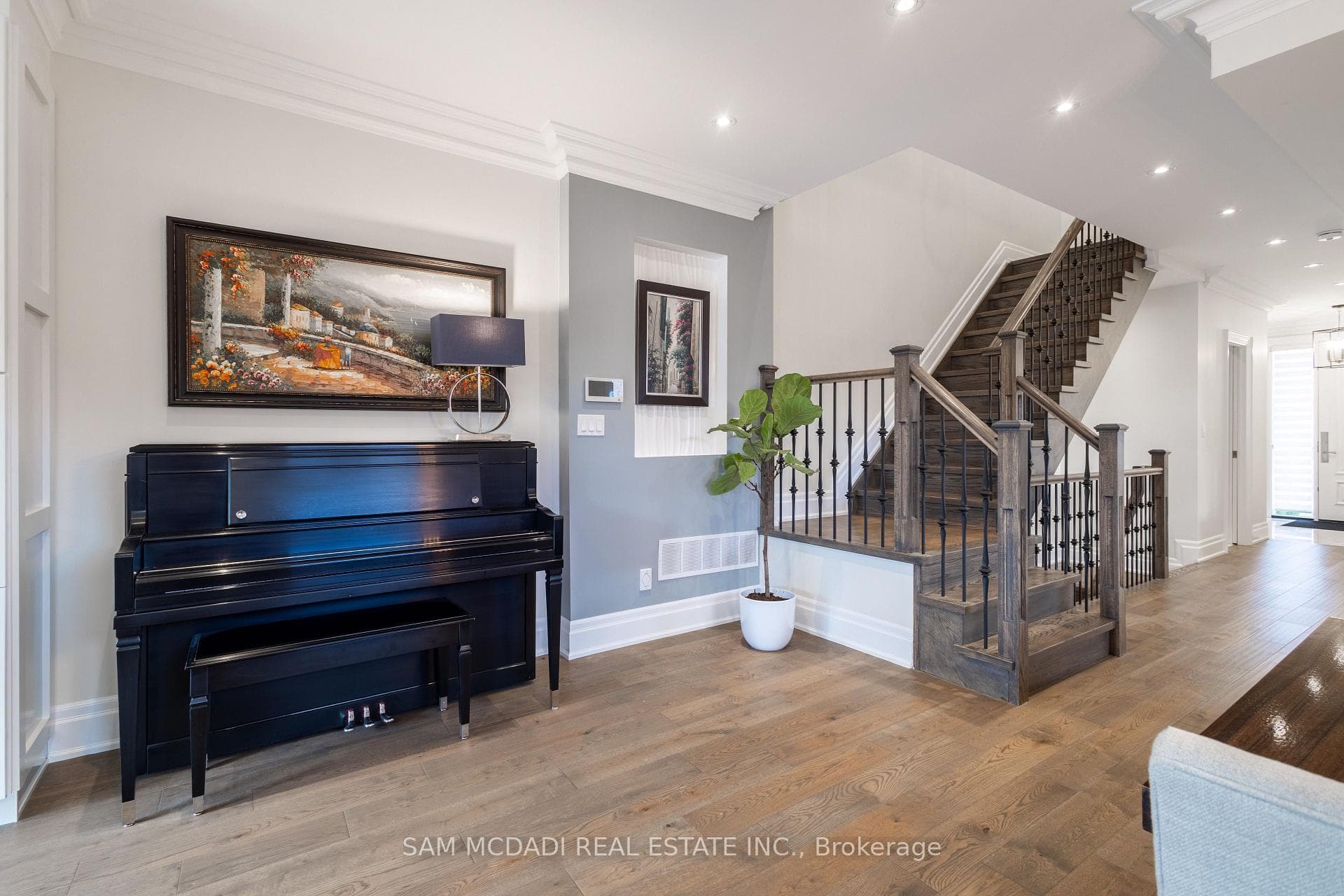 34A Pine Avenue photo 12