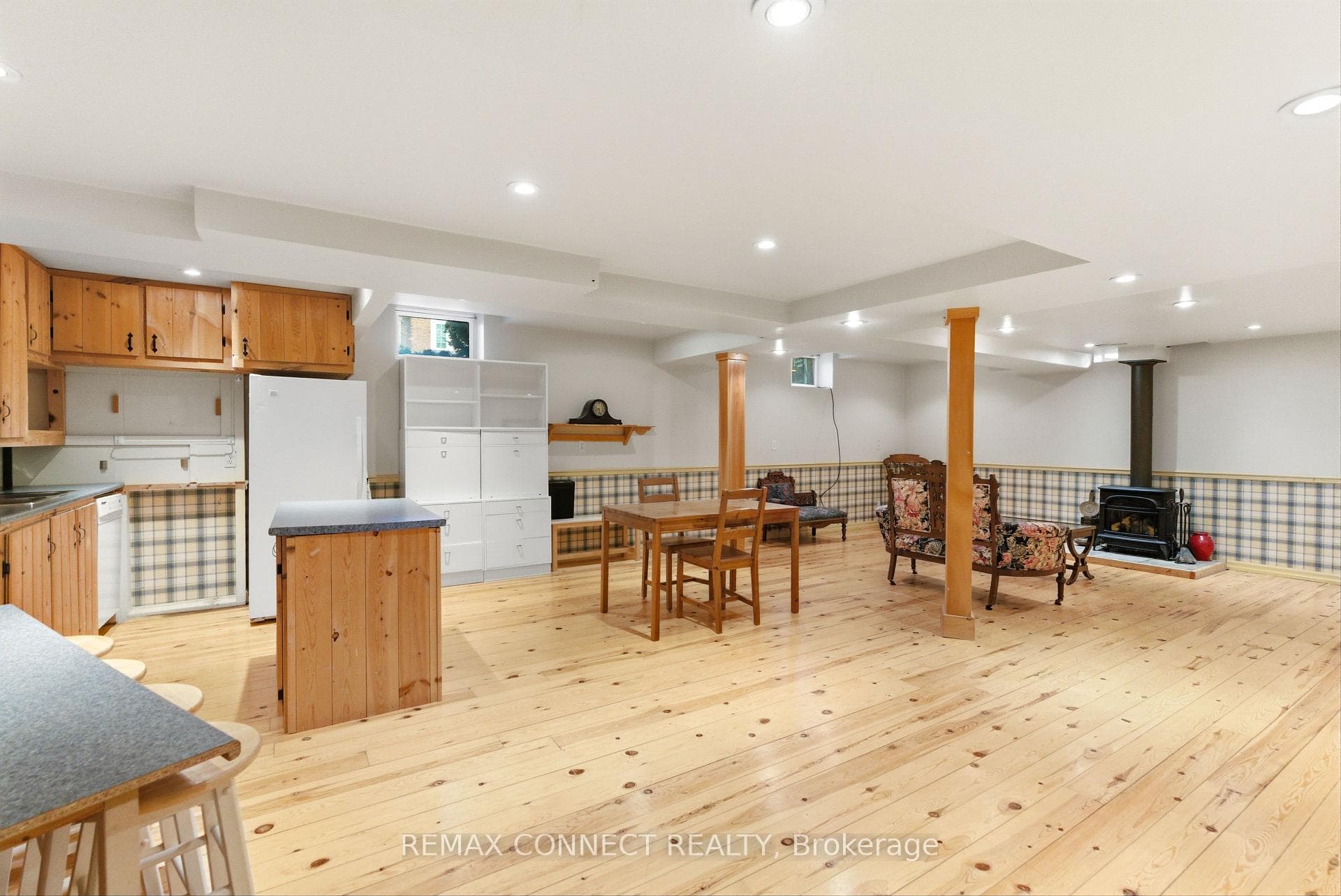 16 White Cedar Drive photo 29
