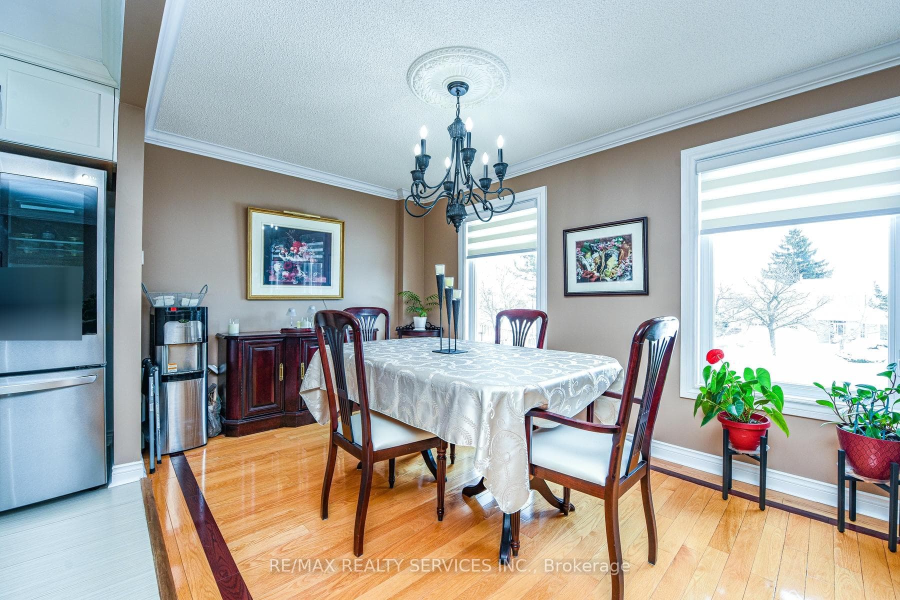 118 Mikado Crescent photo 15