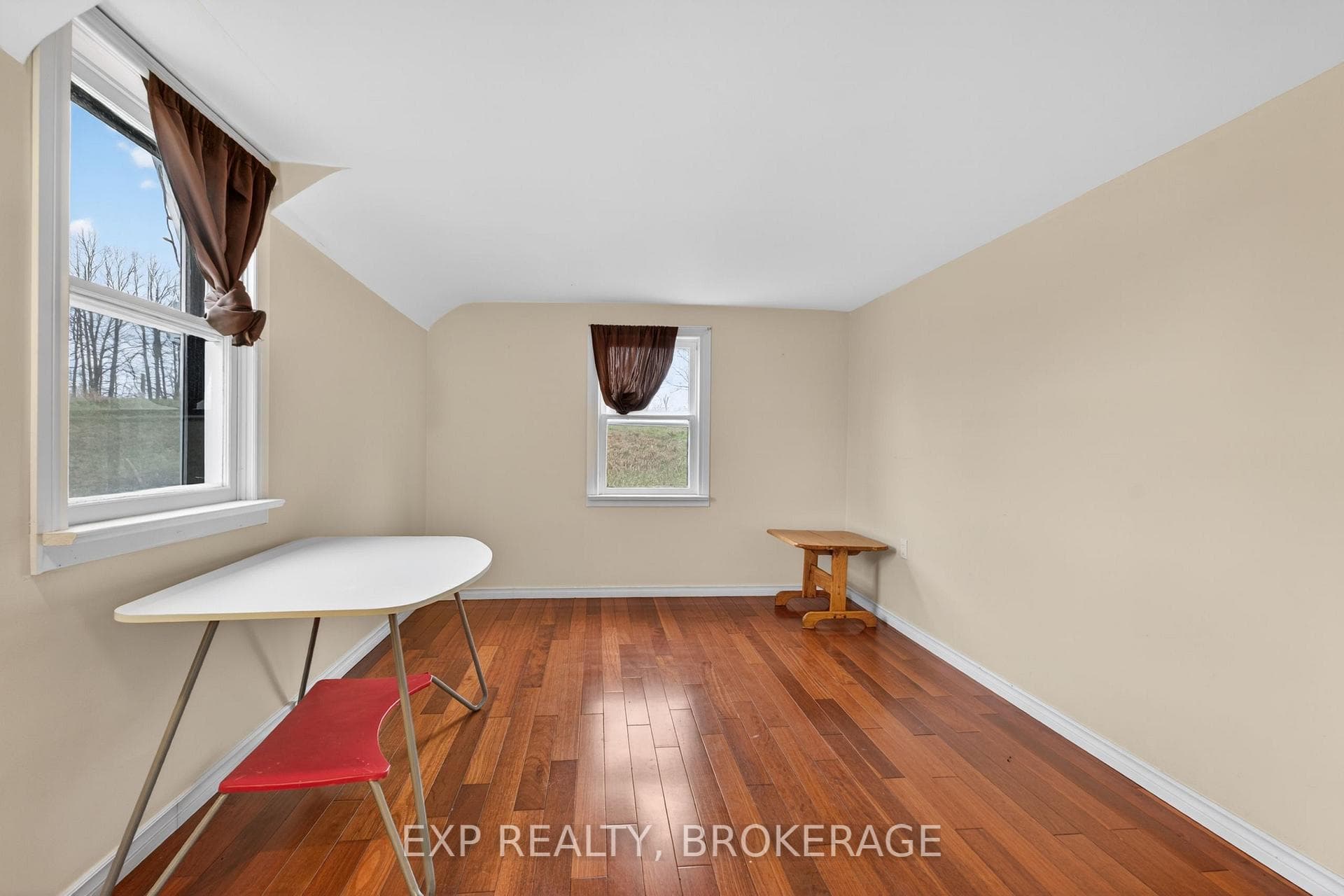 488 BOUNDARY Road photo 26