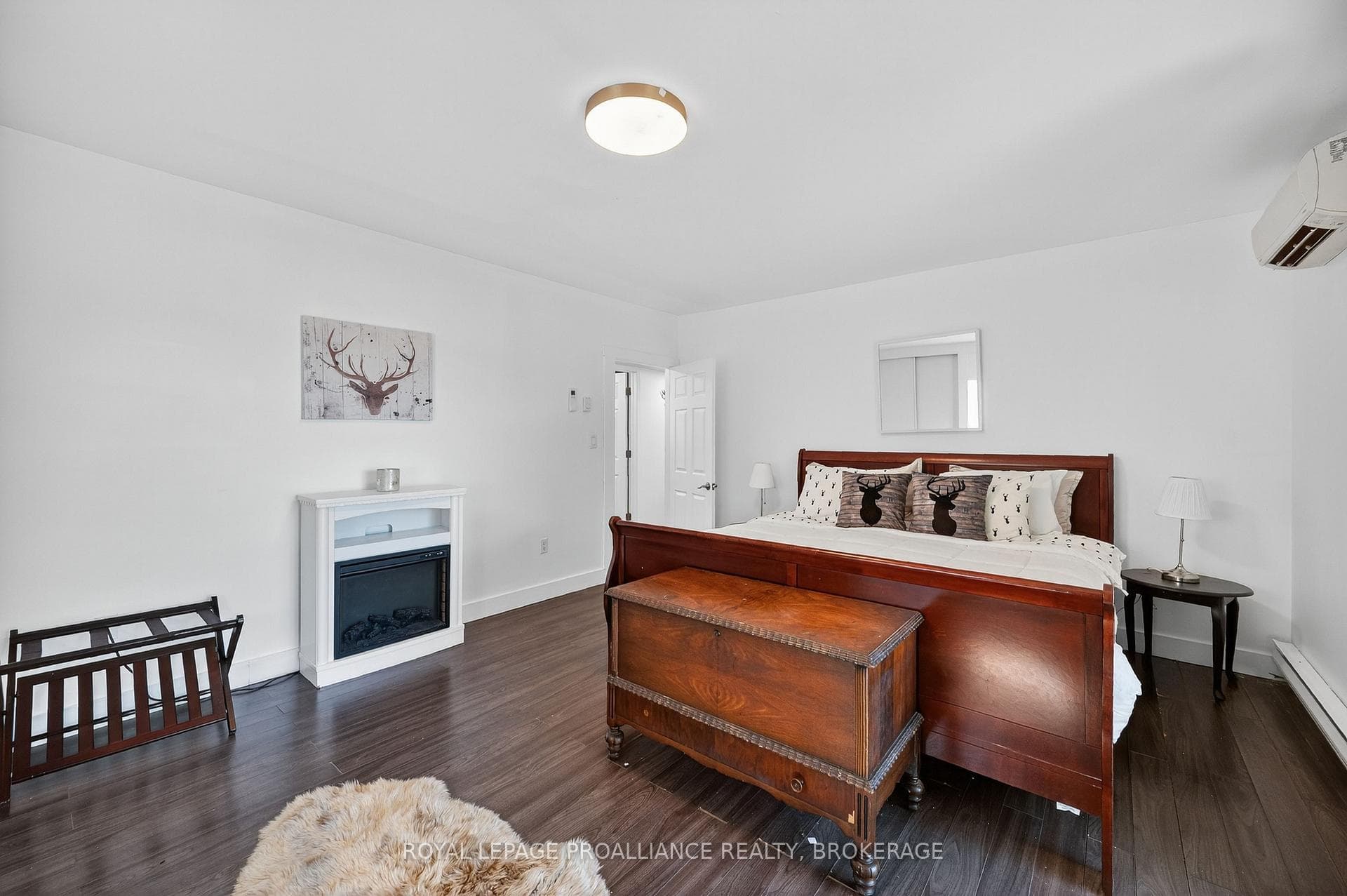225 Johnson Bay Lane photo 18