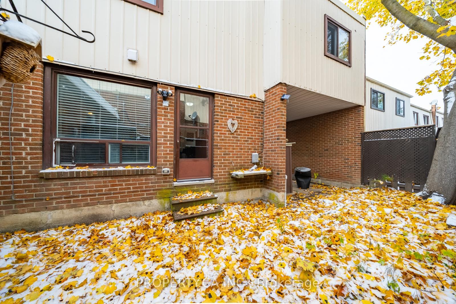 1100 Oxford Street Unit 29 photo 34