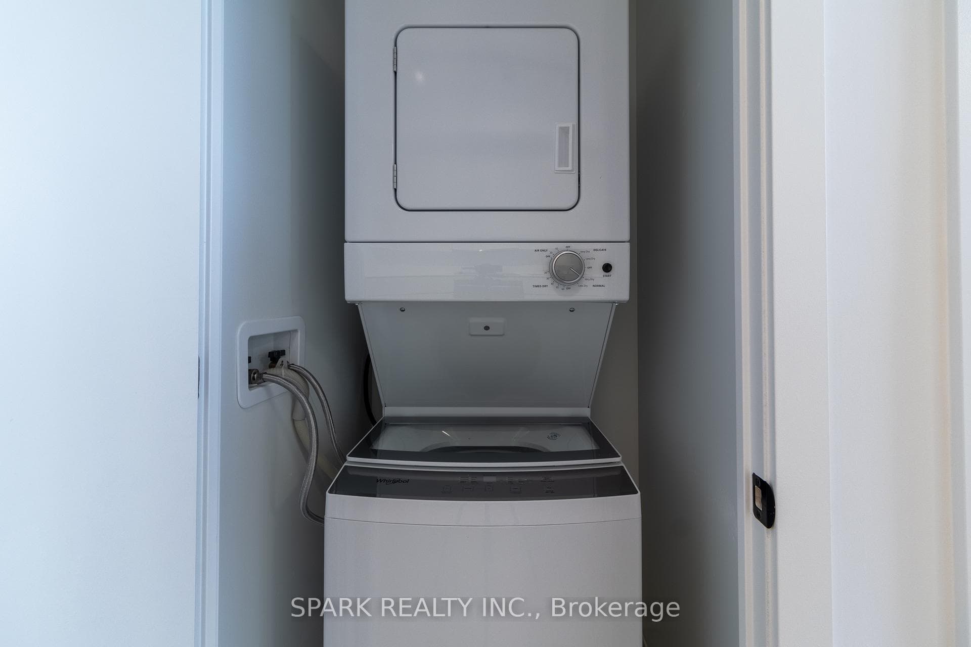 10 Graphophone Grove Unit 1506 photo 24