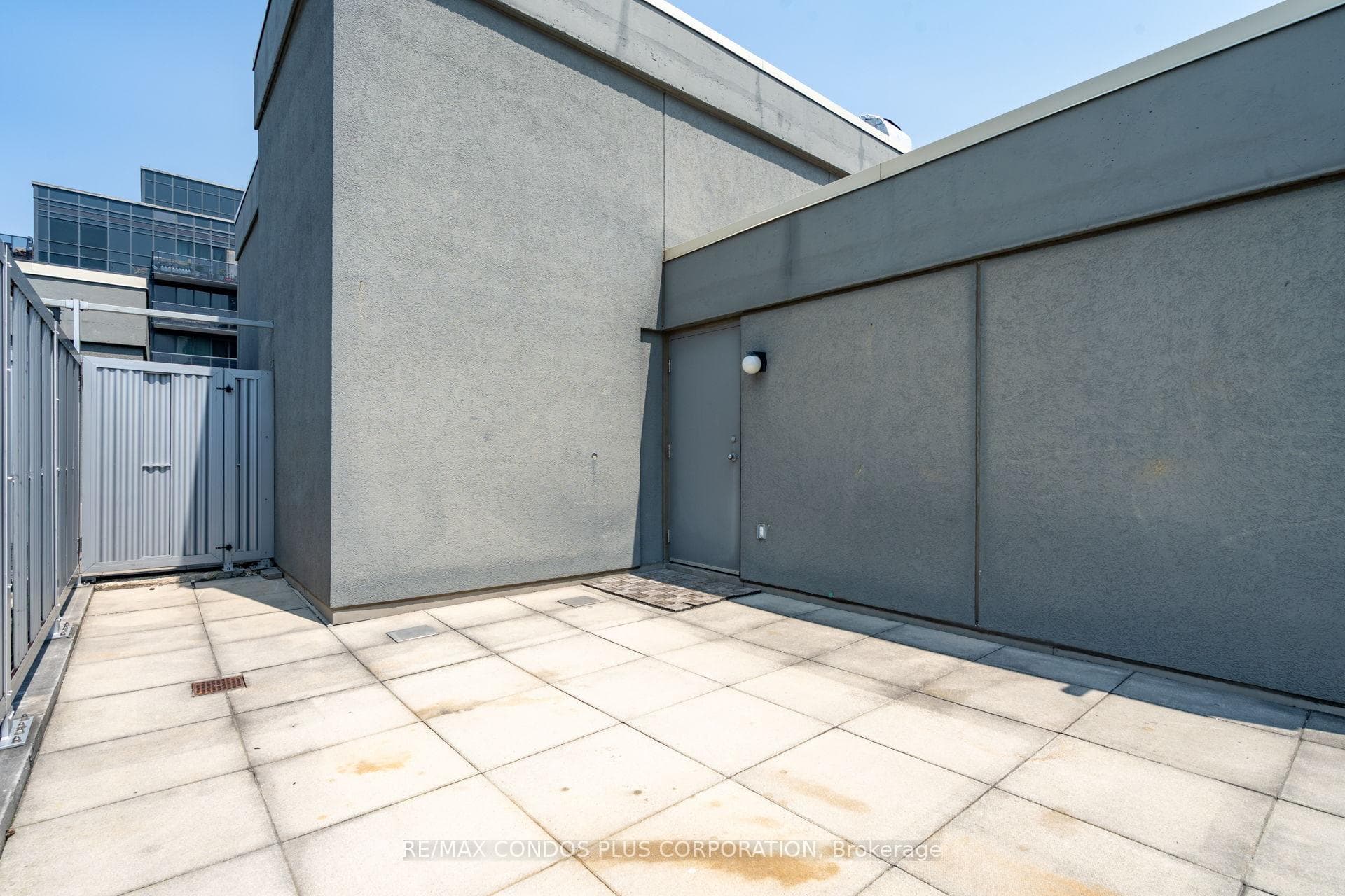 1029 King Street Unit 1001 photo 39