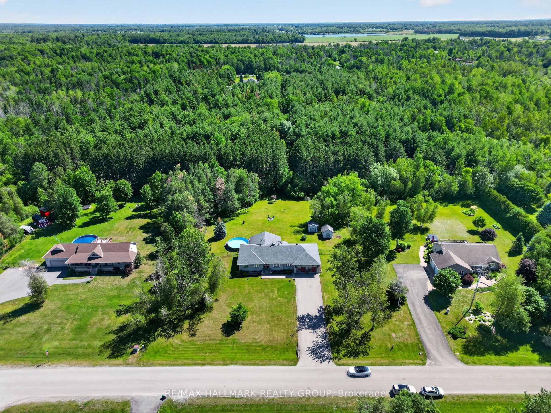 MATURE WOODS BEHIND - MAX PRIVACY