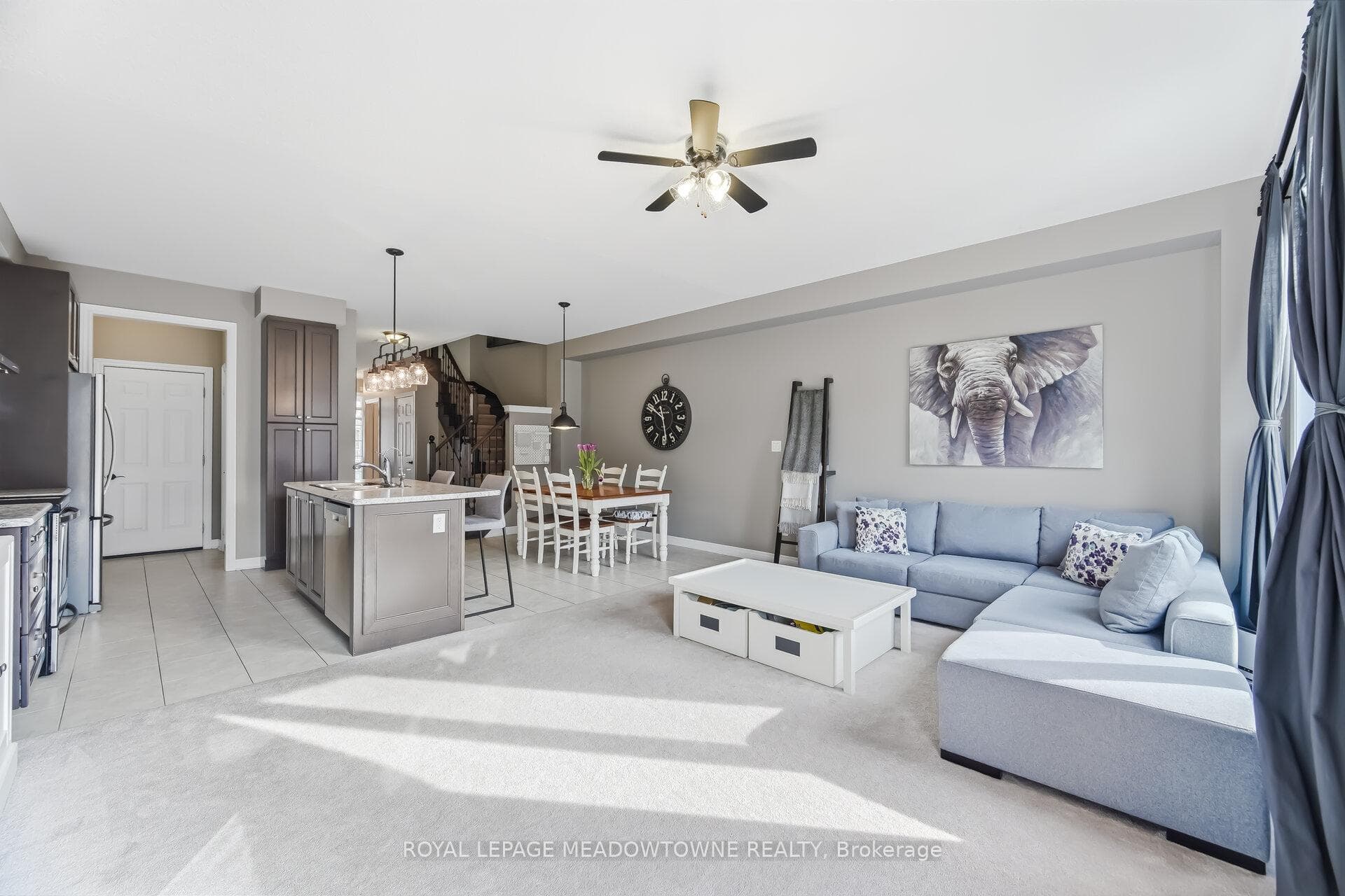 21 Sharpe Crescent photo 21