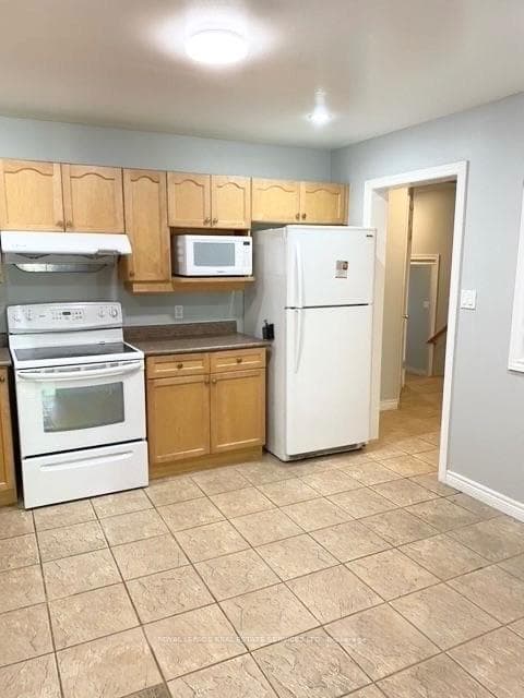 1101 Harrogate Drive photo 10