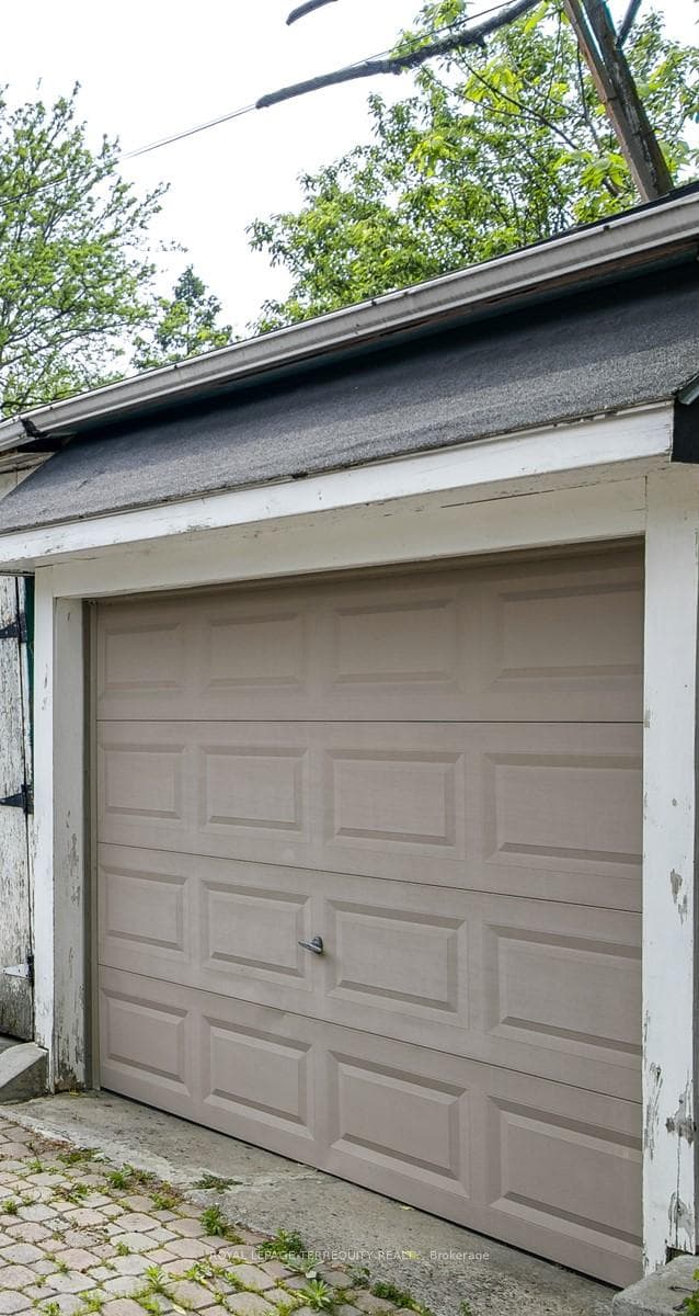 89 Springmount Avenue photo 20