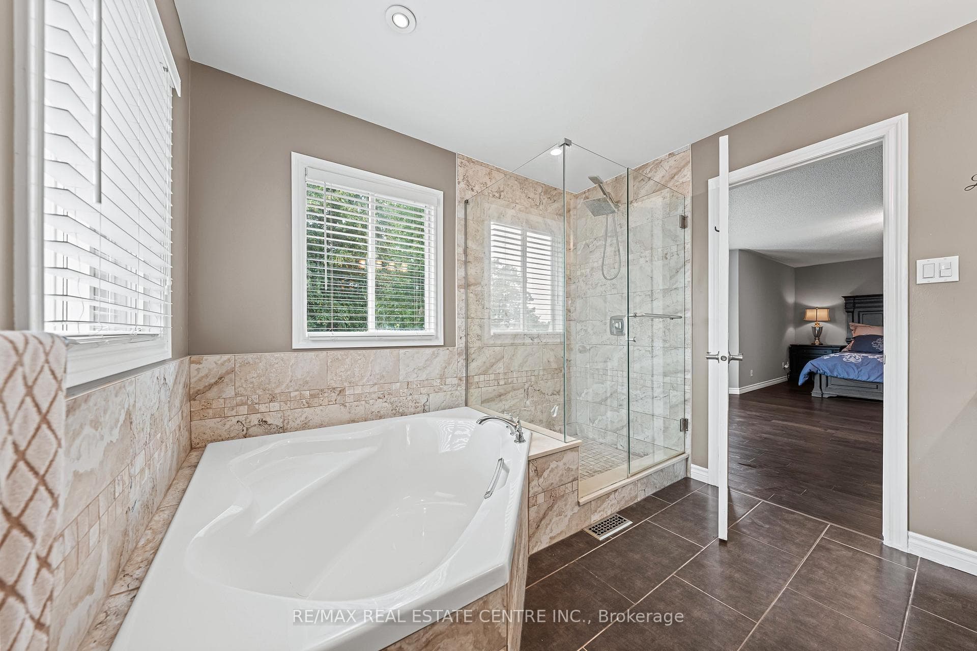 163 GLENVALLEY Drive photo 27