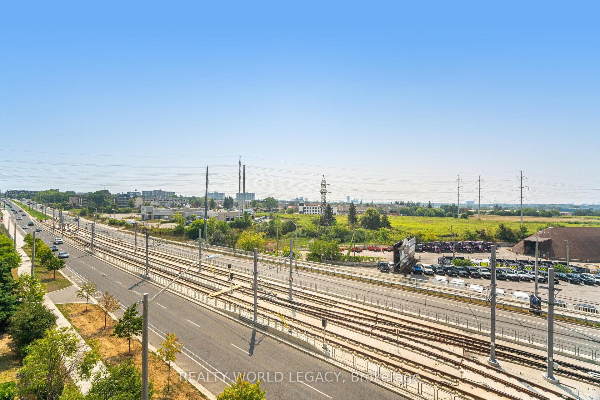 1720 Eglinton Avenue Unit 610 photo 28