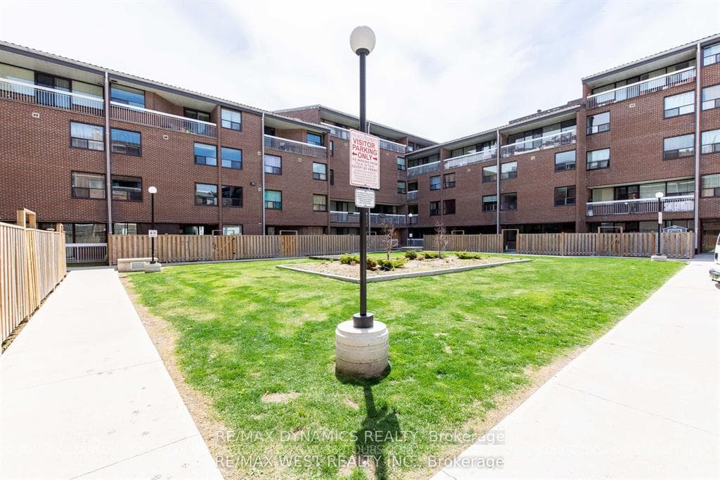 4064 Lawrence Avenue Unit 604 photo 1