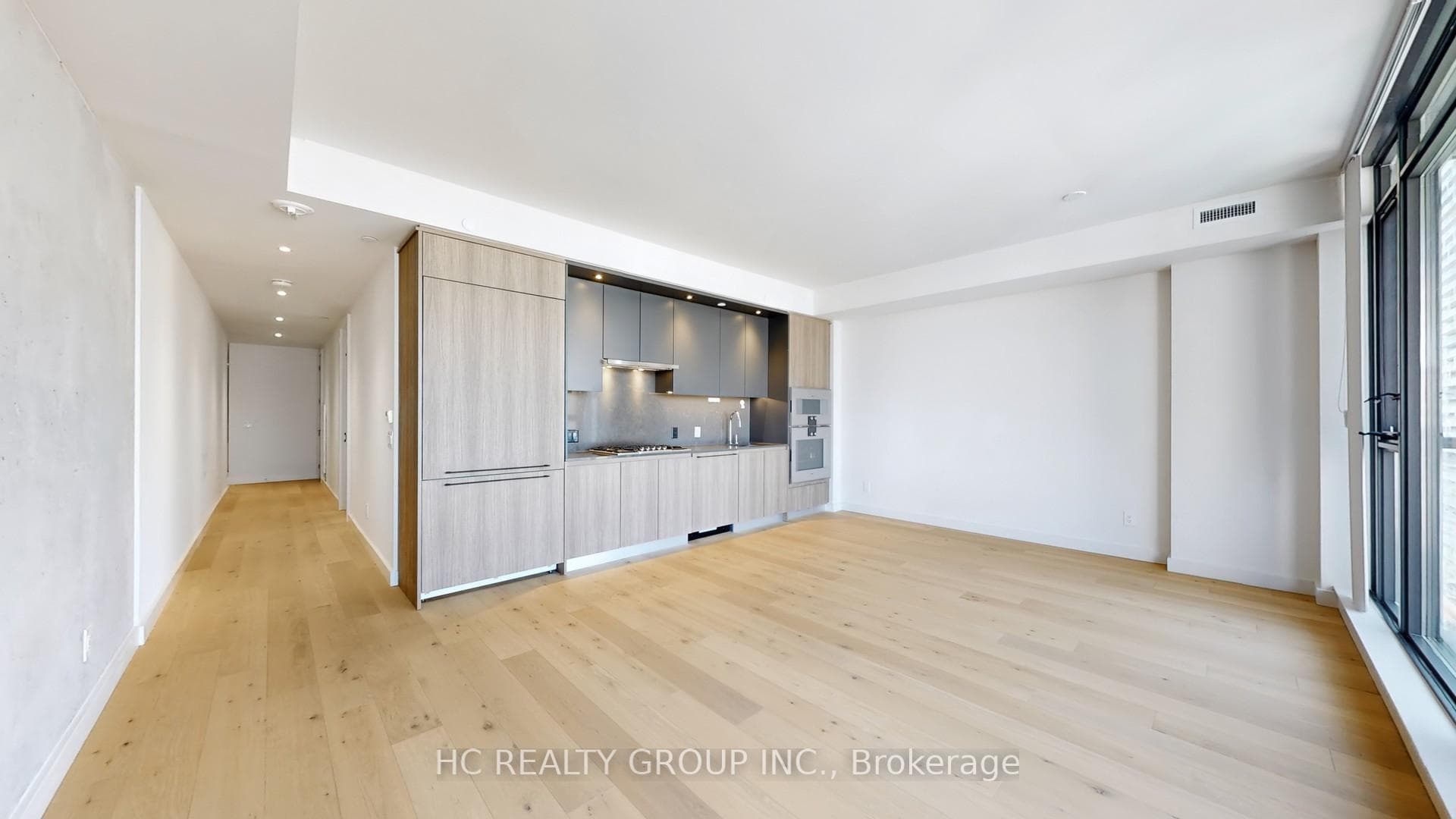 81 Wellesley Street Unit 1605 photo 10